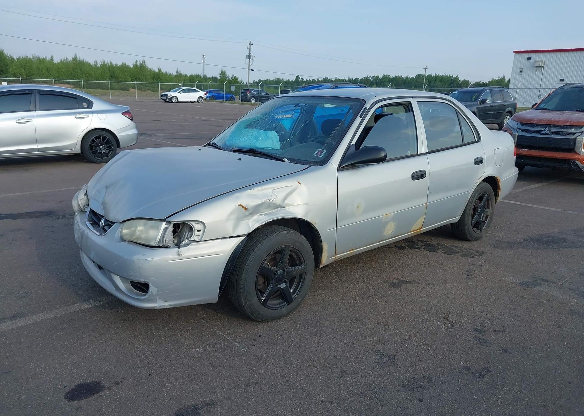 2001 TOYOTA COROLLA CE