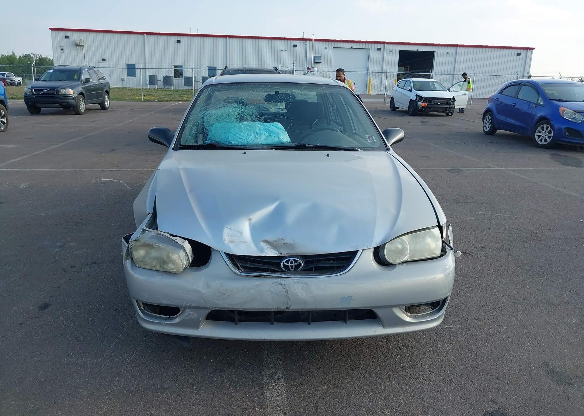 2001 TOYOTA COROLLA CE