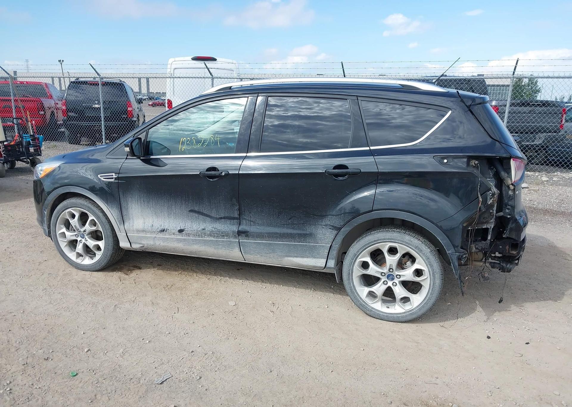 2015 FORD ESCAPE TITANIUM