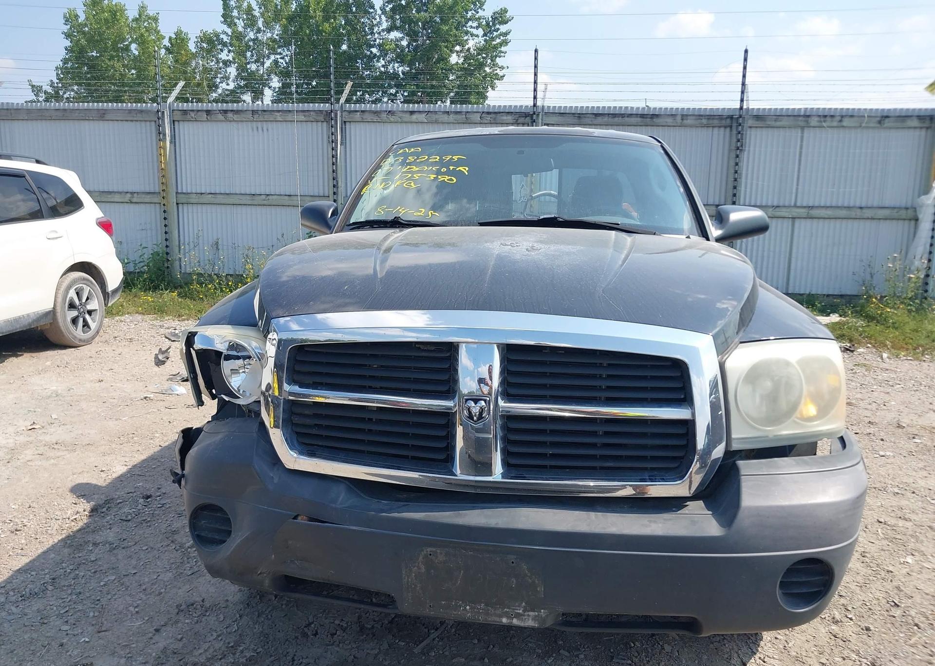 2007 DODGE DAKOTA ST