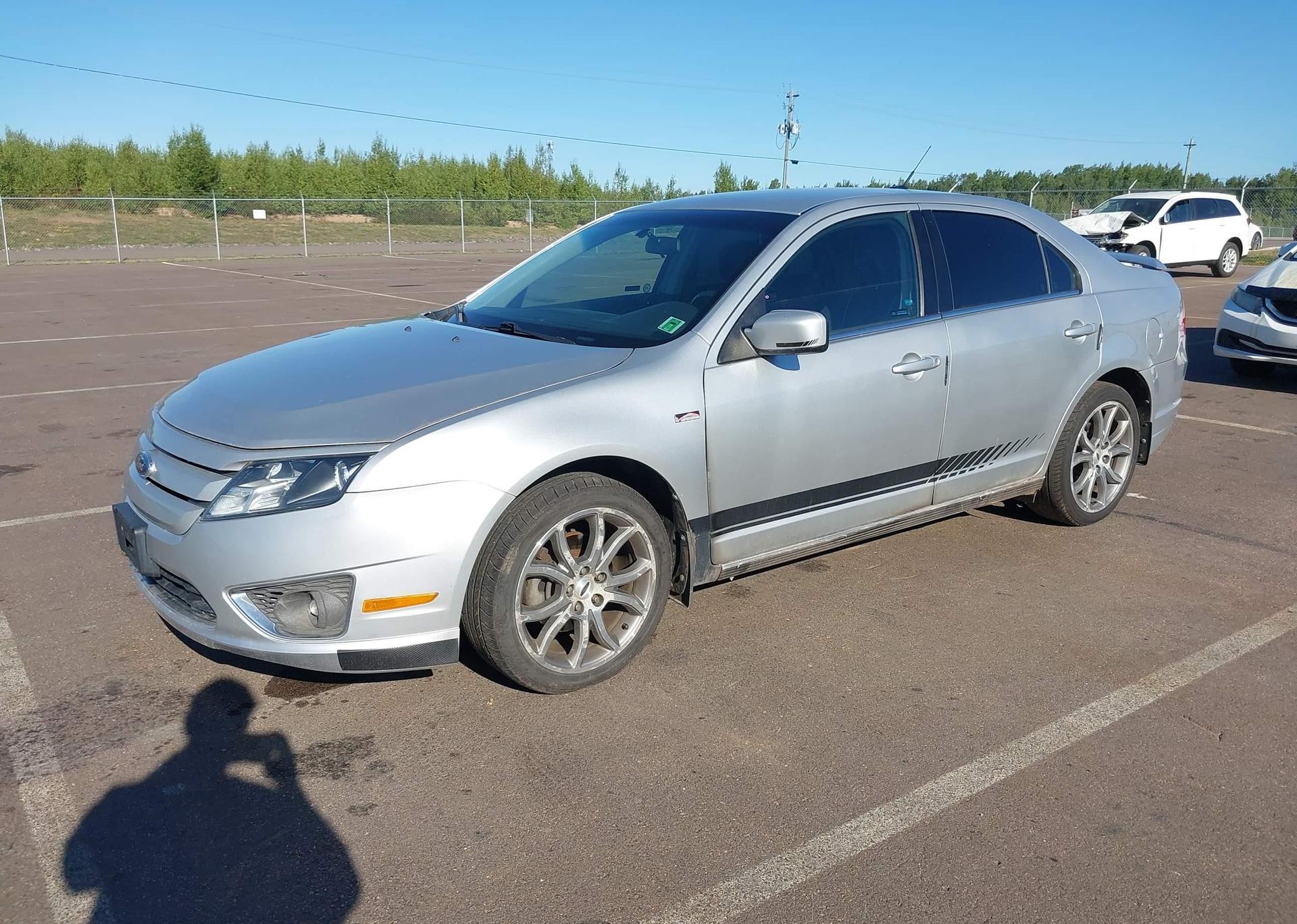2011 FORD FUSION SE