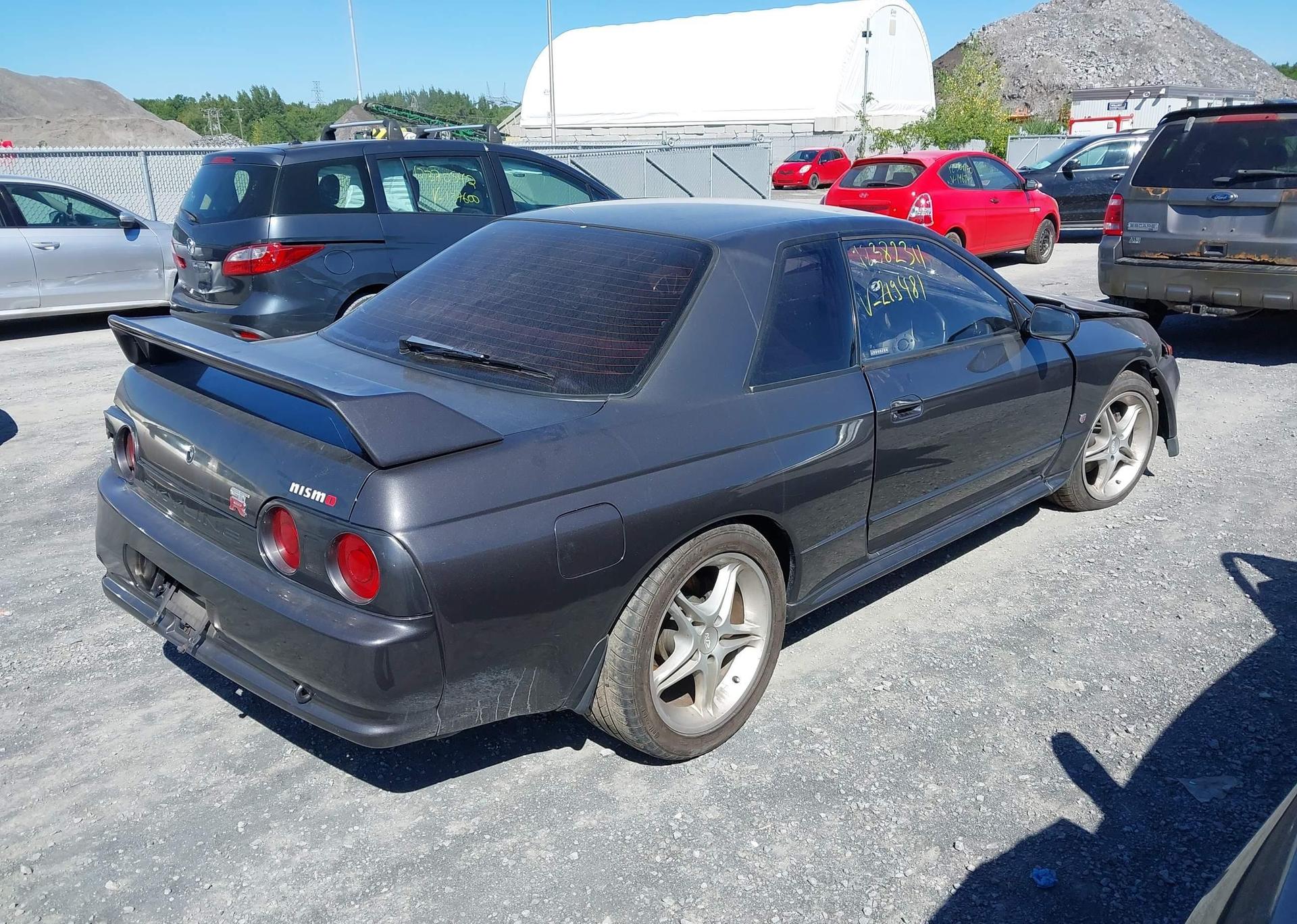 1992 NISSAN SKYLINE