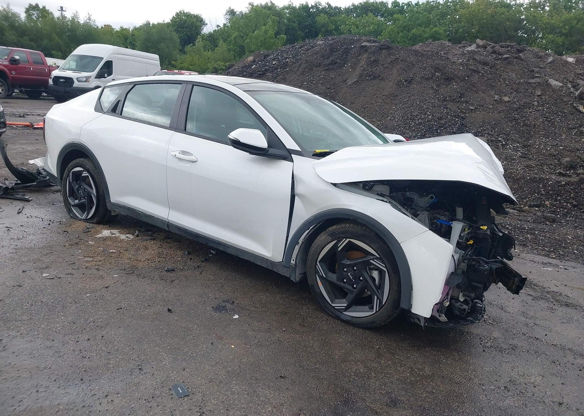 2025 KIA K4 EX