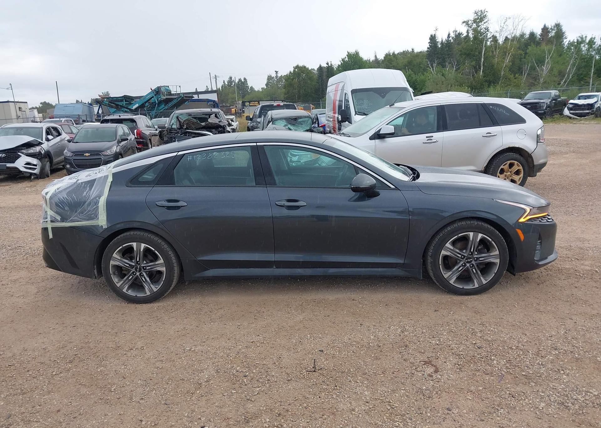 2023 KIA K5 EX