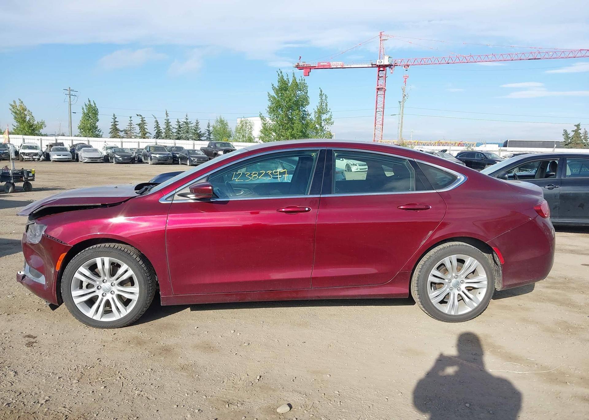 2015 CHRYSLER 200 LIMITED