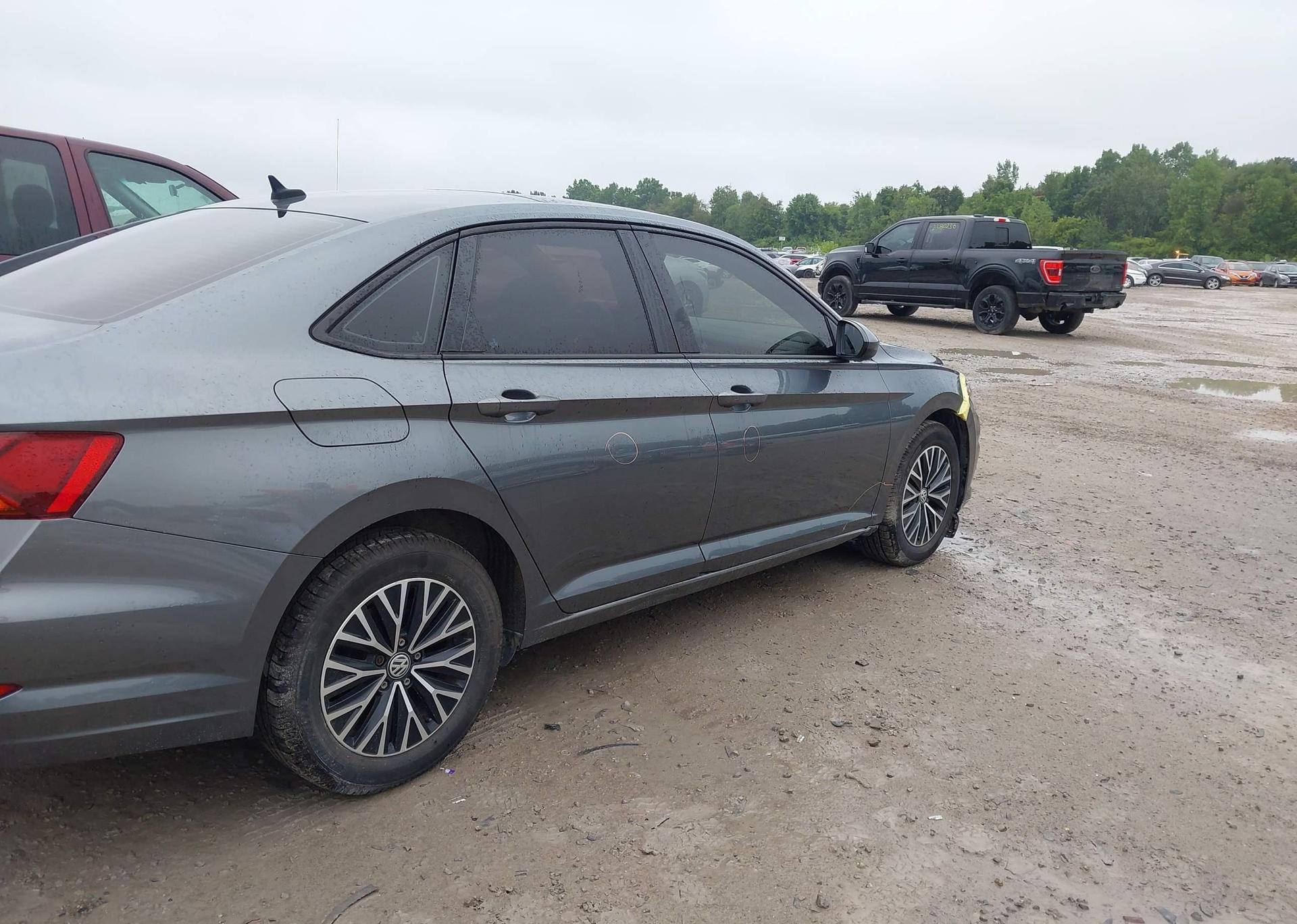 2019 VOLKSWAGEN JETTA SEL