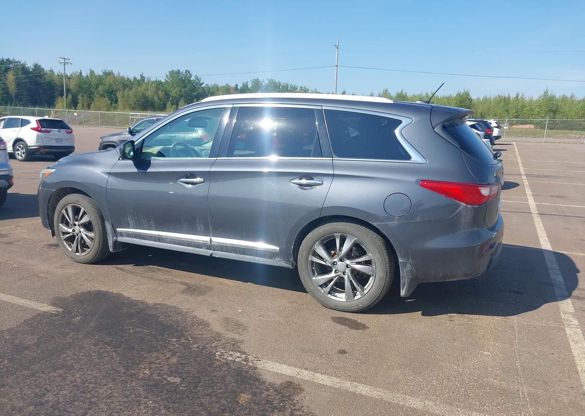 2013 INFINITI JX35