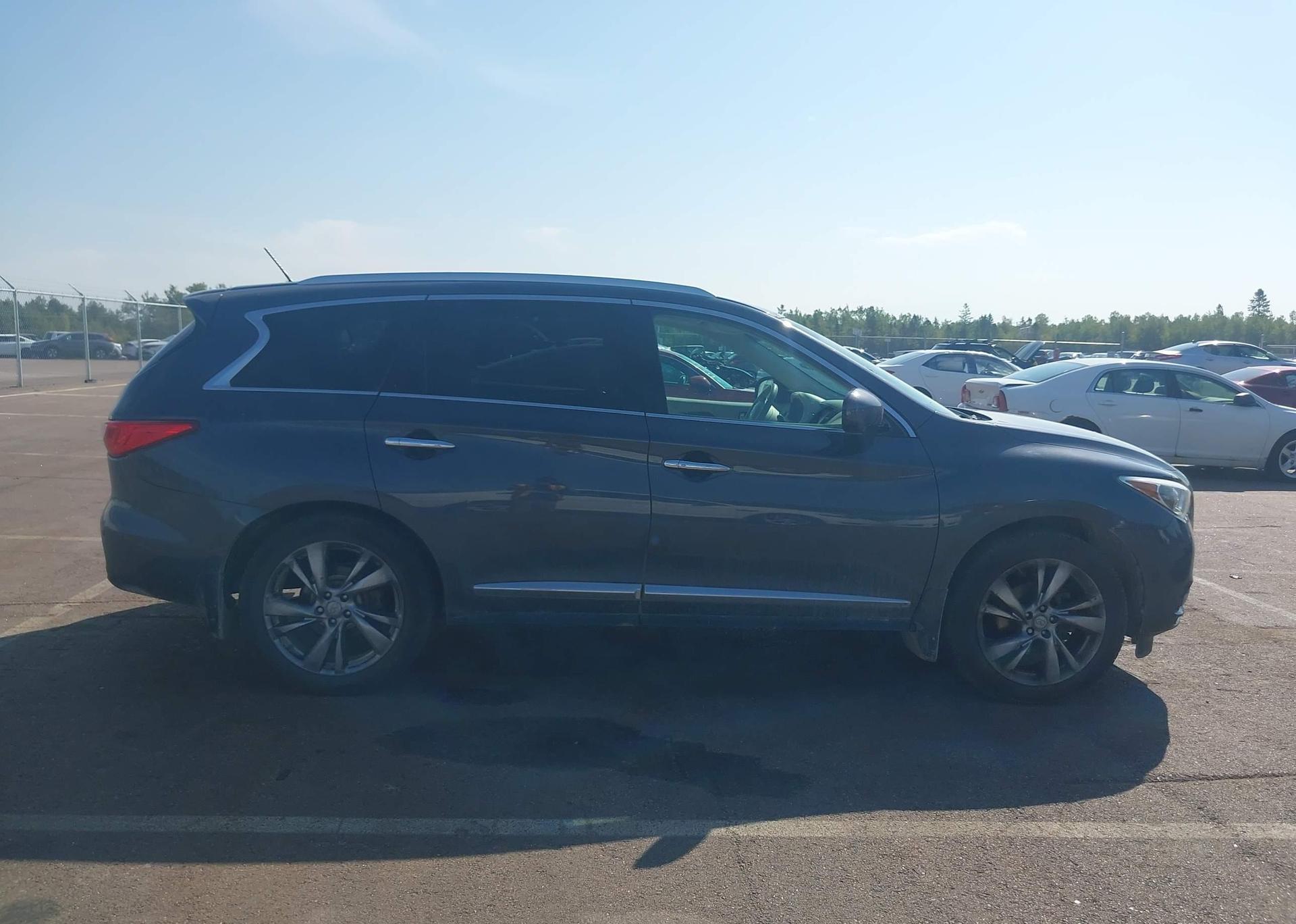 2013 INFINITI JX35