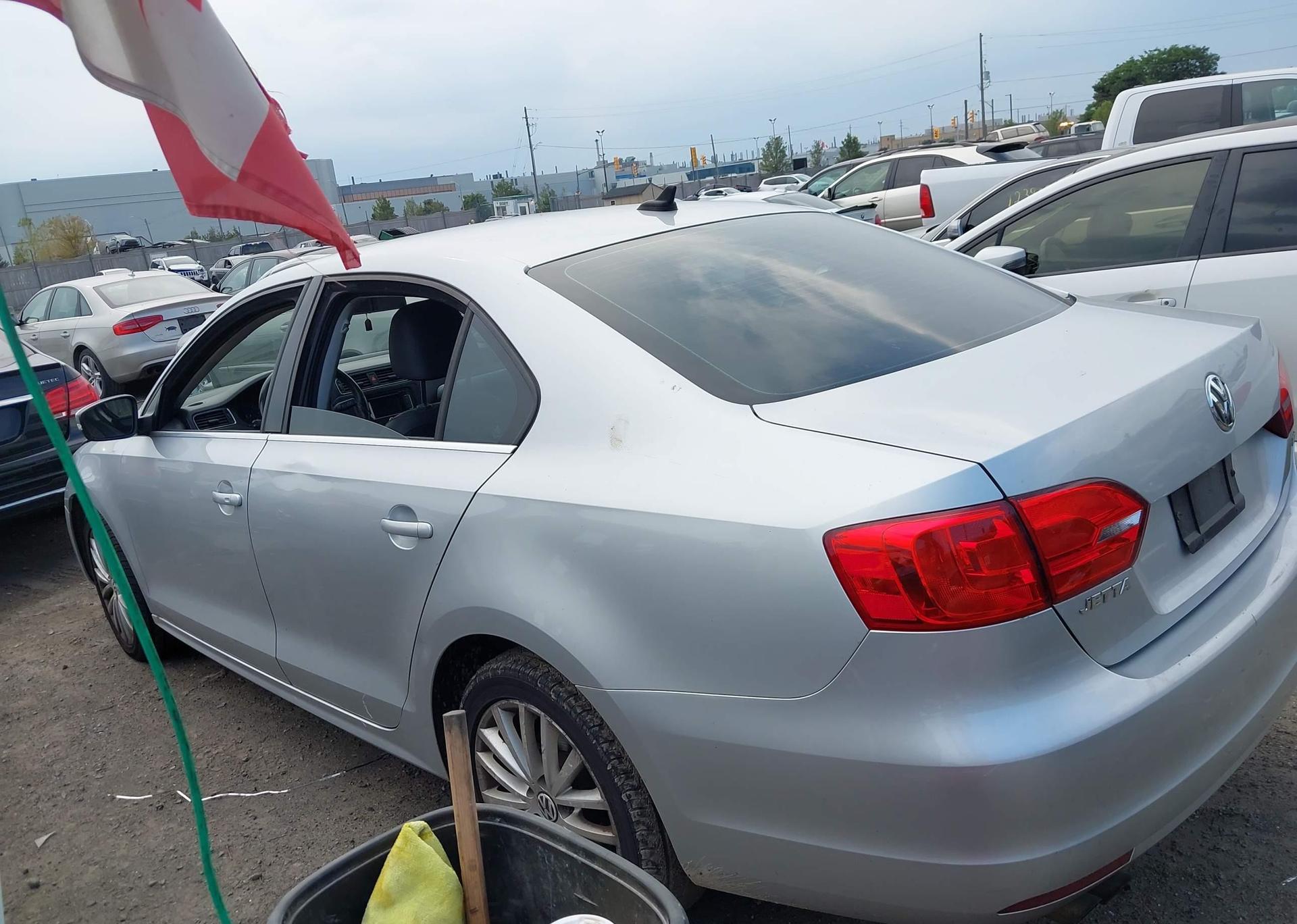2011 VOLKSWAGEN JETTA TDI