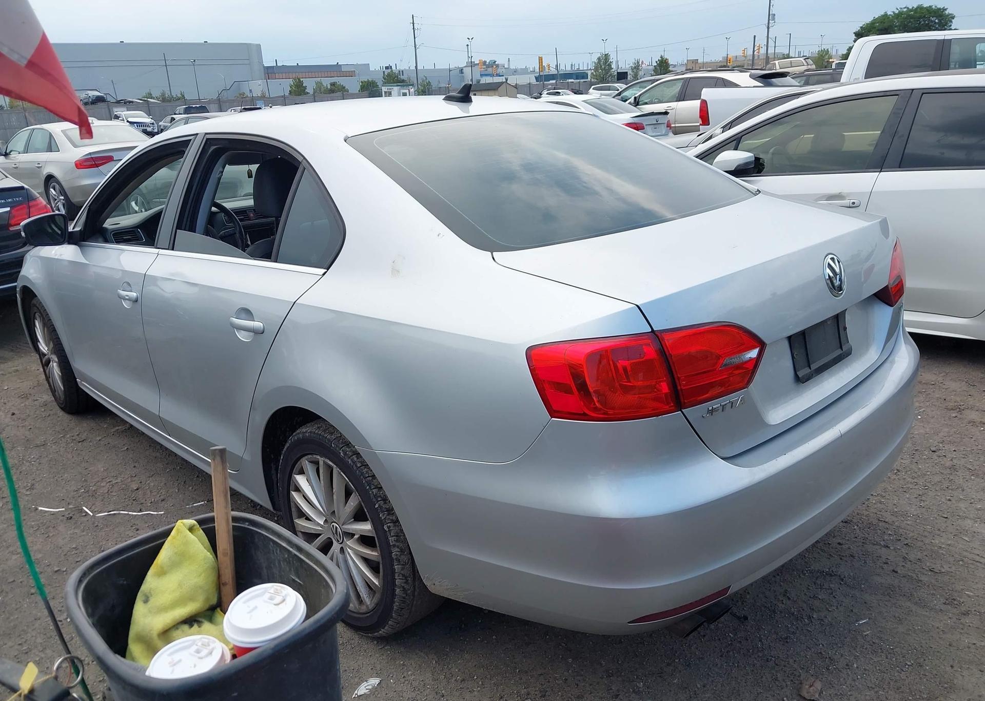 2011 VOLKSWAGEN JETTA TDI
