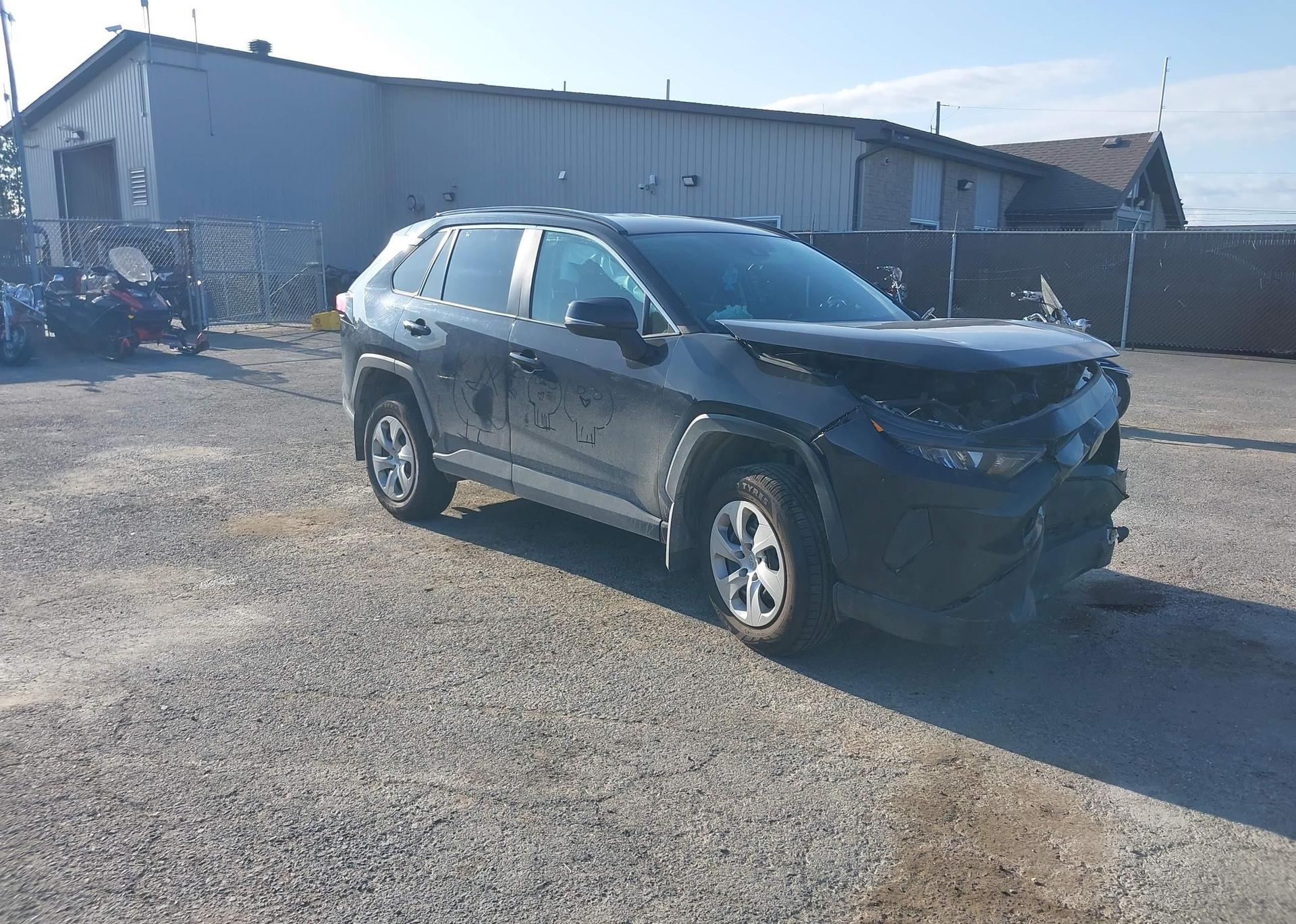 2021 TOYOTA RAV4 LE