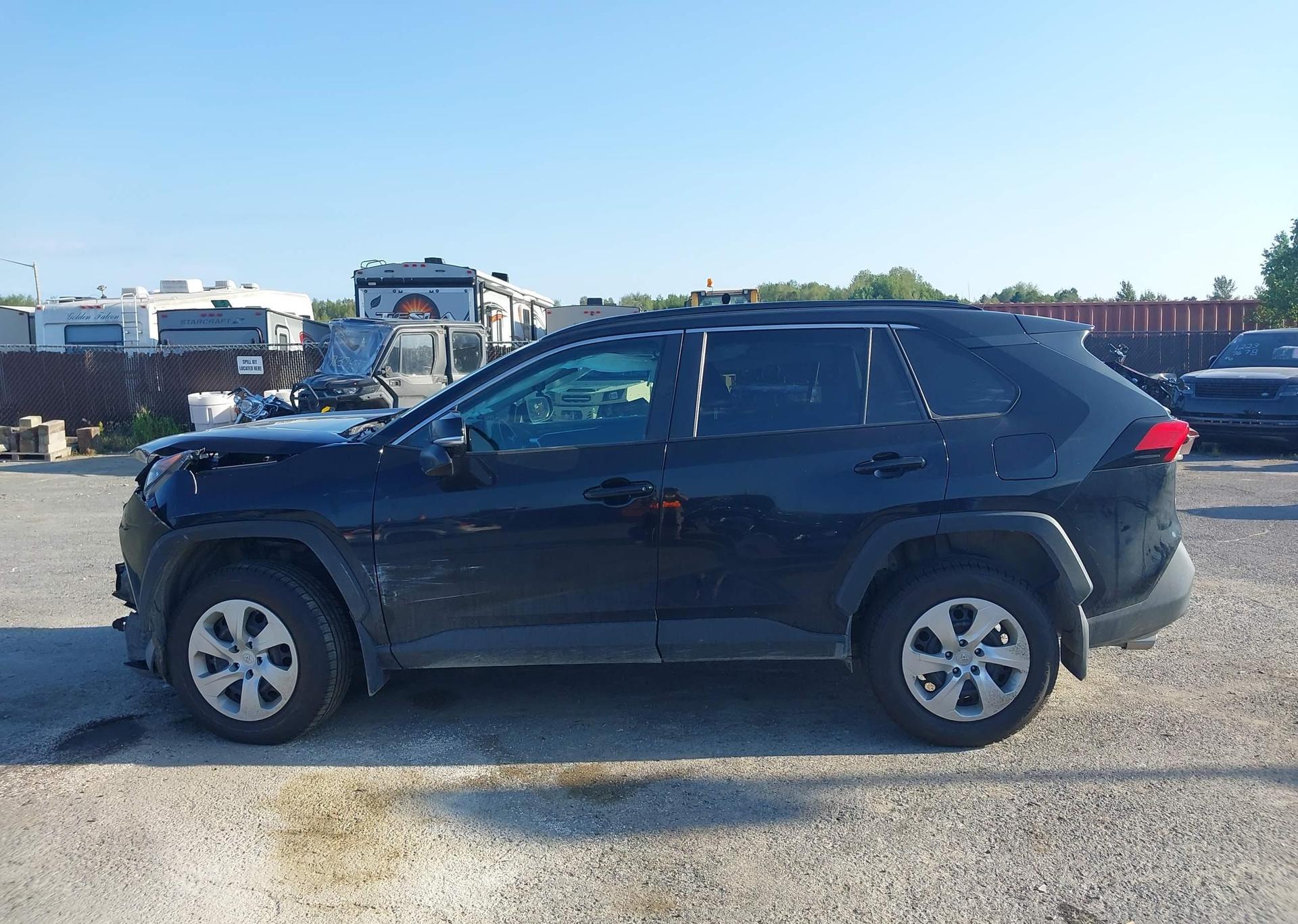 2021 TOYOTA RAV4 LE