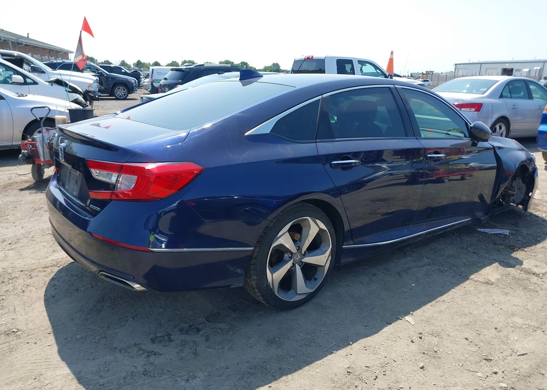 2020 HONDA ACCORD TOURING