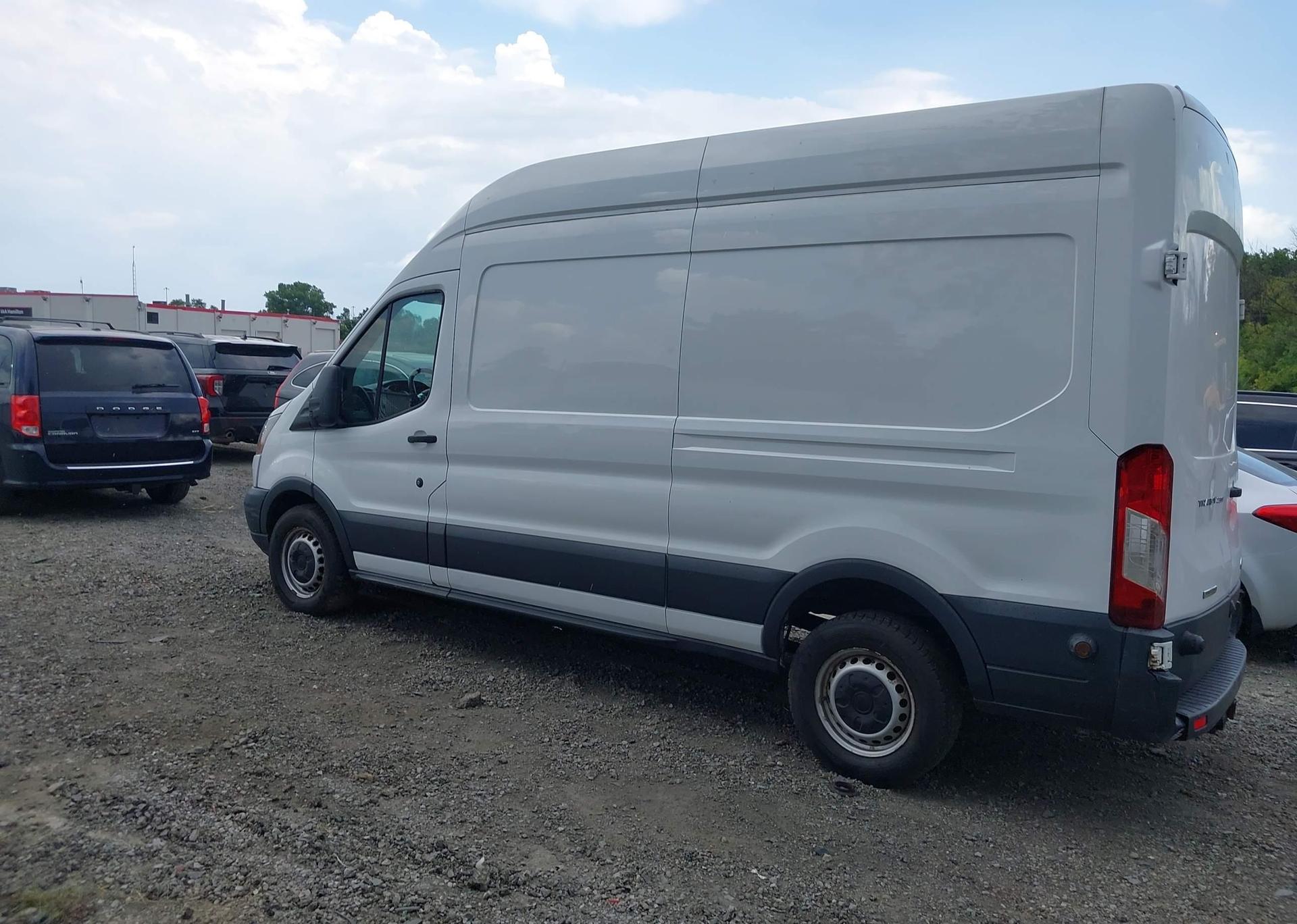 2016 FORD transit t-250