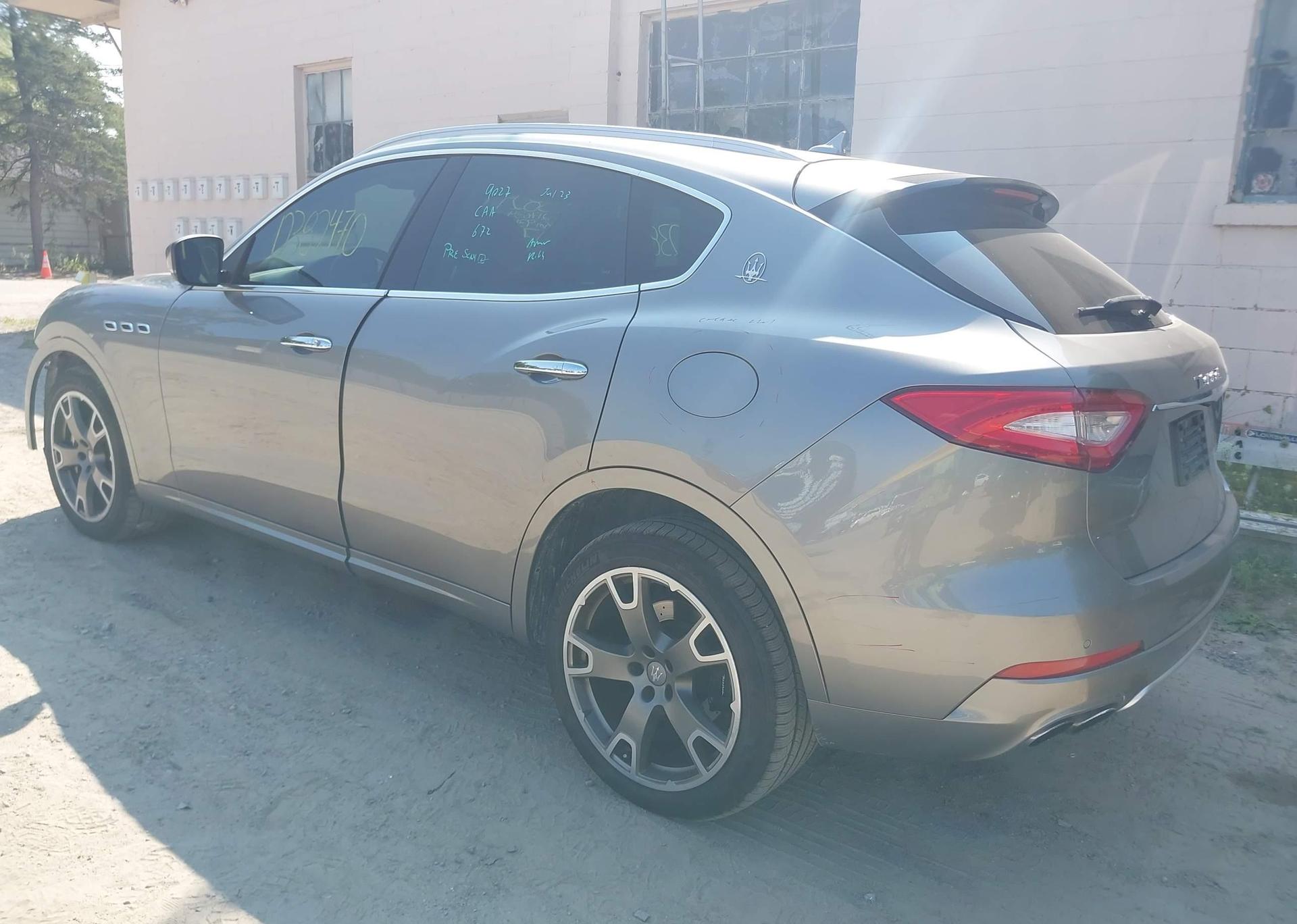 2017 MASERATI LEVANTE S