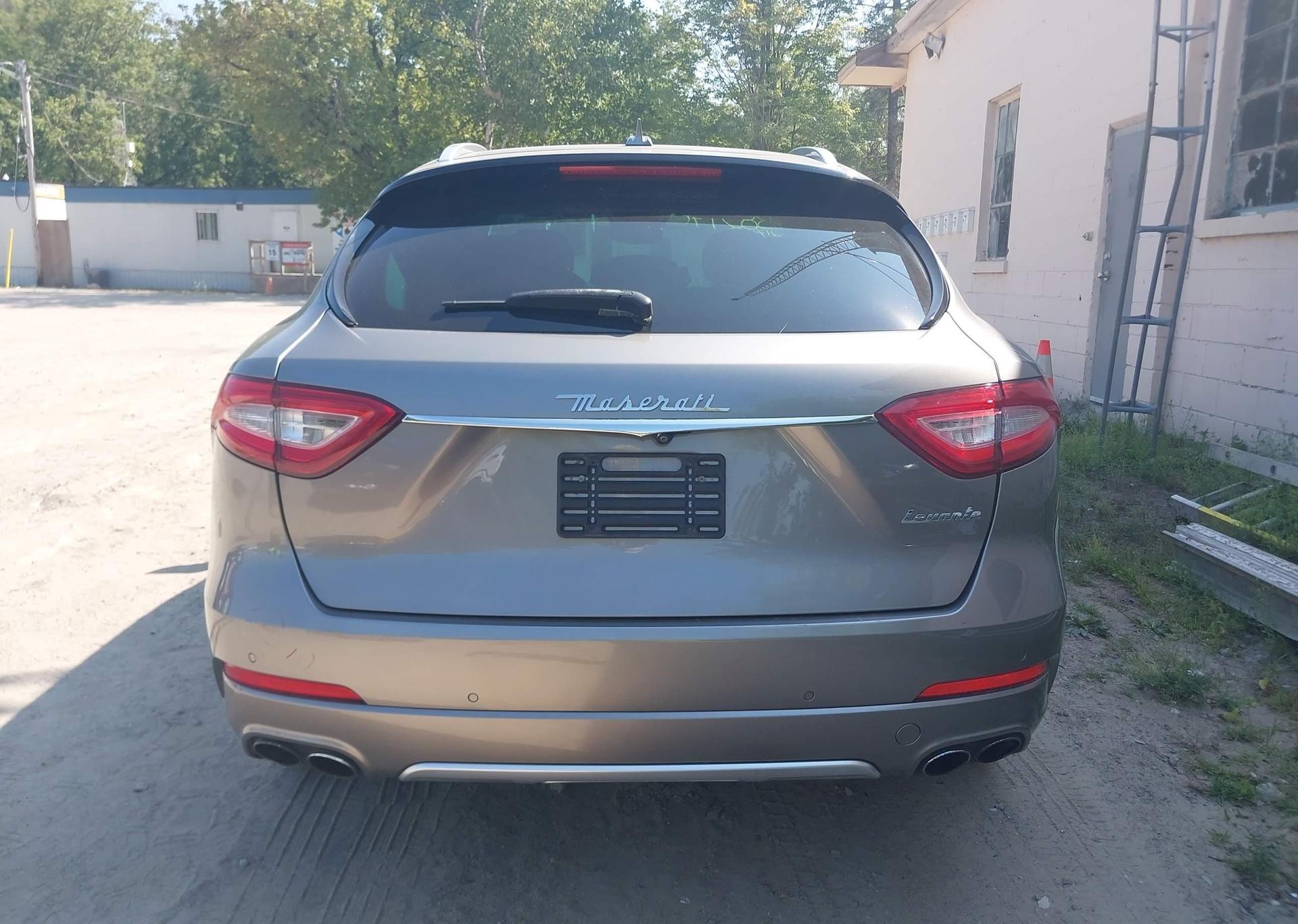 2017 MASERATI LEVANTE S