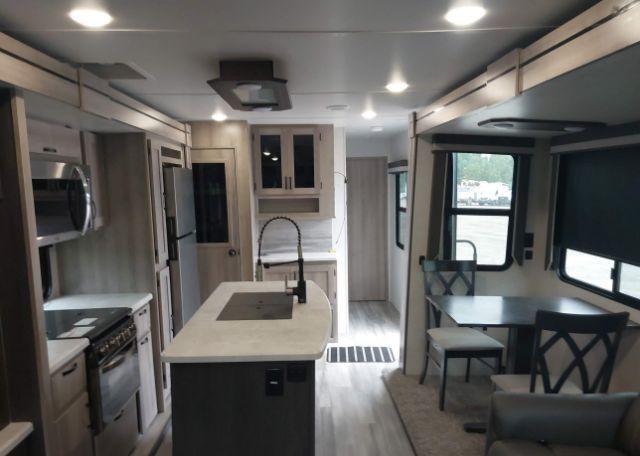 2021 WINNEBAGO VOYAGE 3235RL