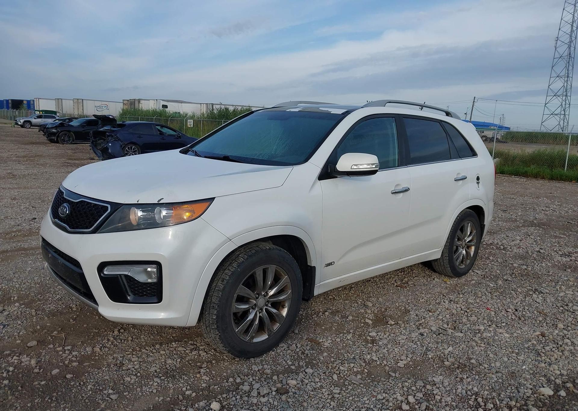 2013 KIA SORENTO SX