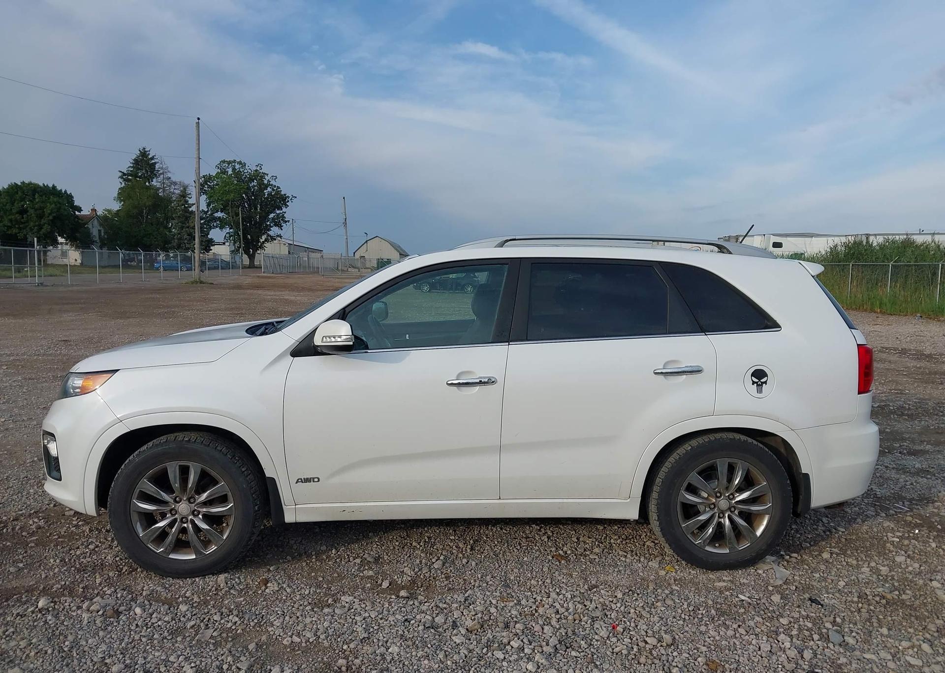 2013 KIA SORENTO SX