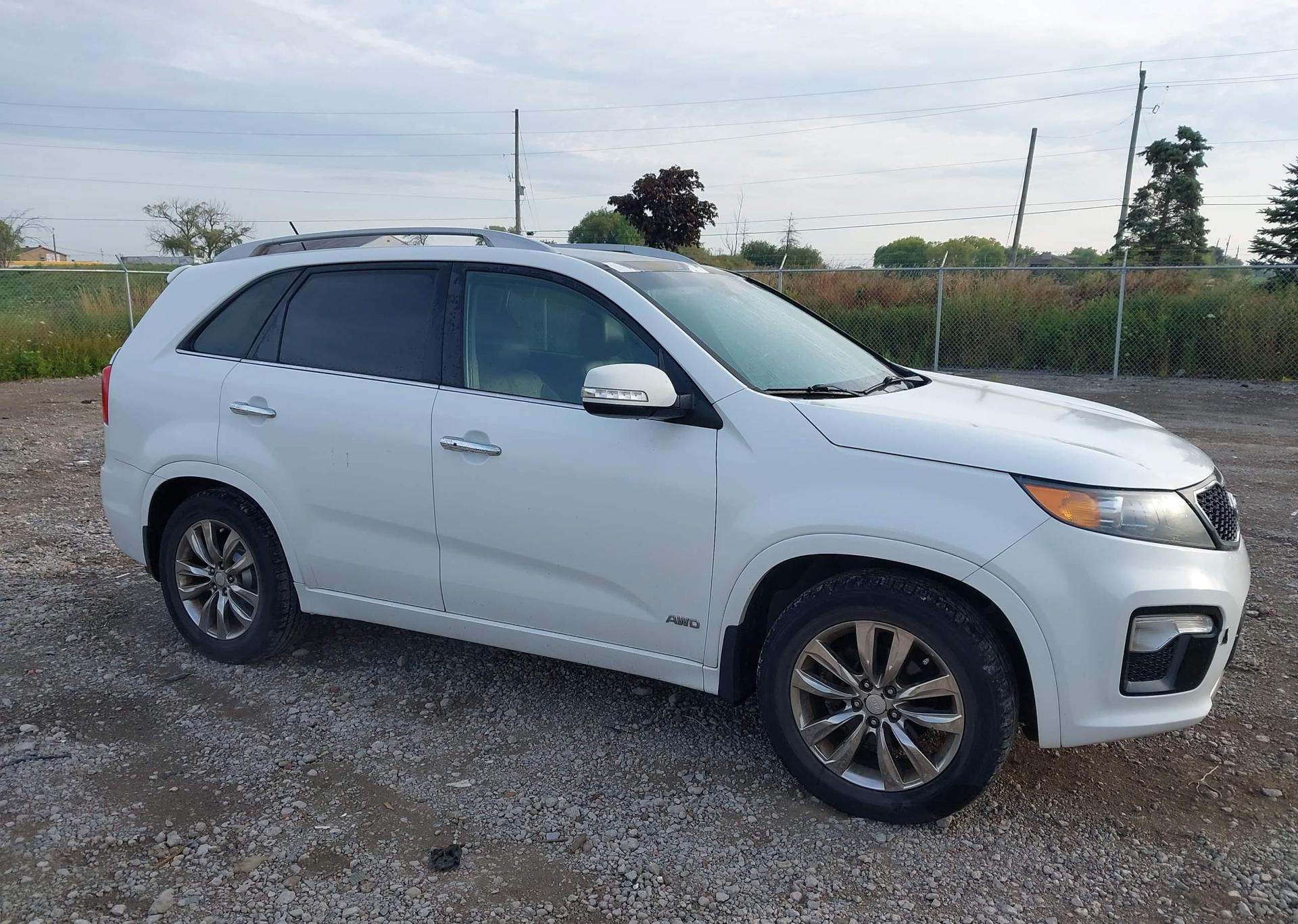2013 KIA SORENTO SX