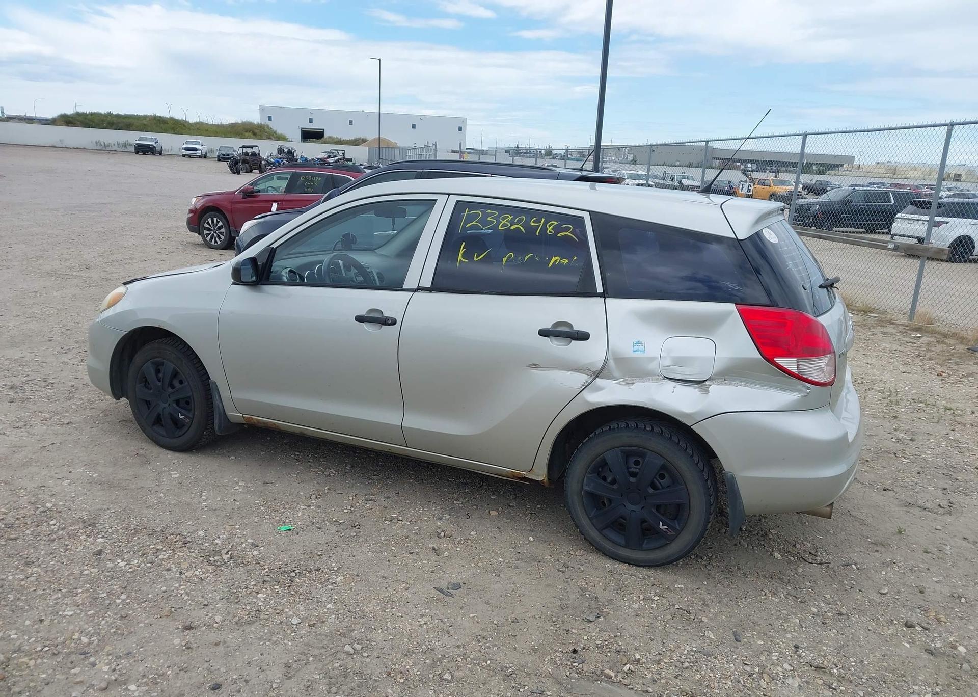 2004 TOYOTA COROLLA MATRIX XR