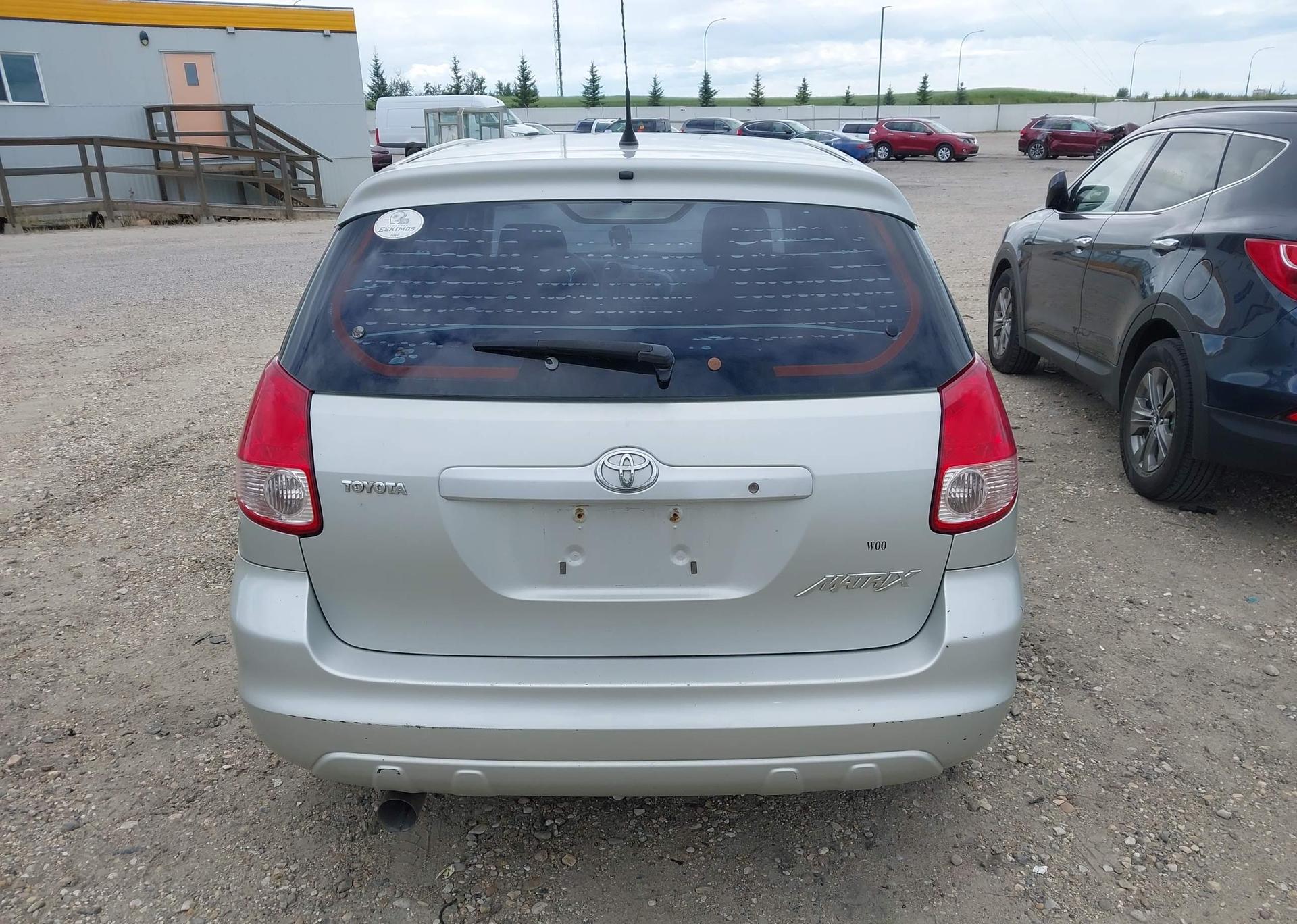2004 TOYOTA COROLLA MATRIX XR