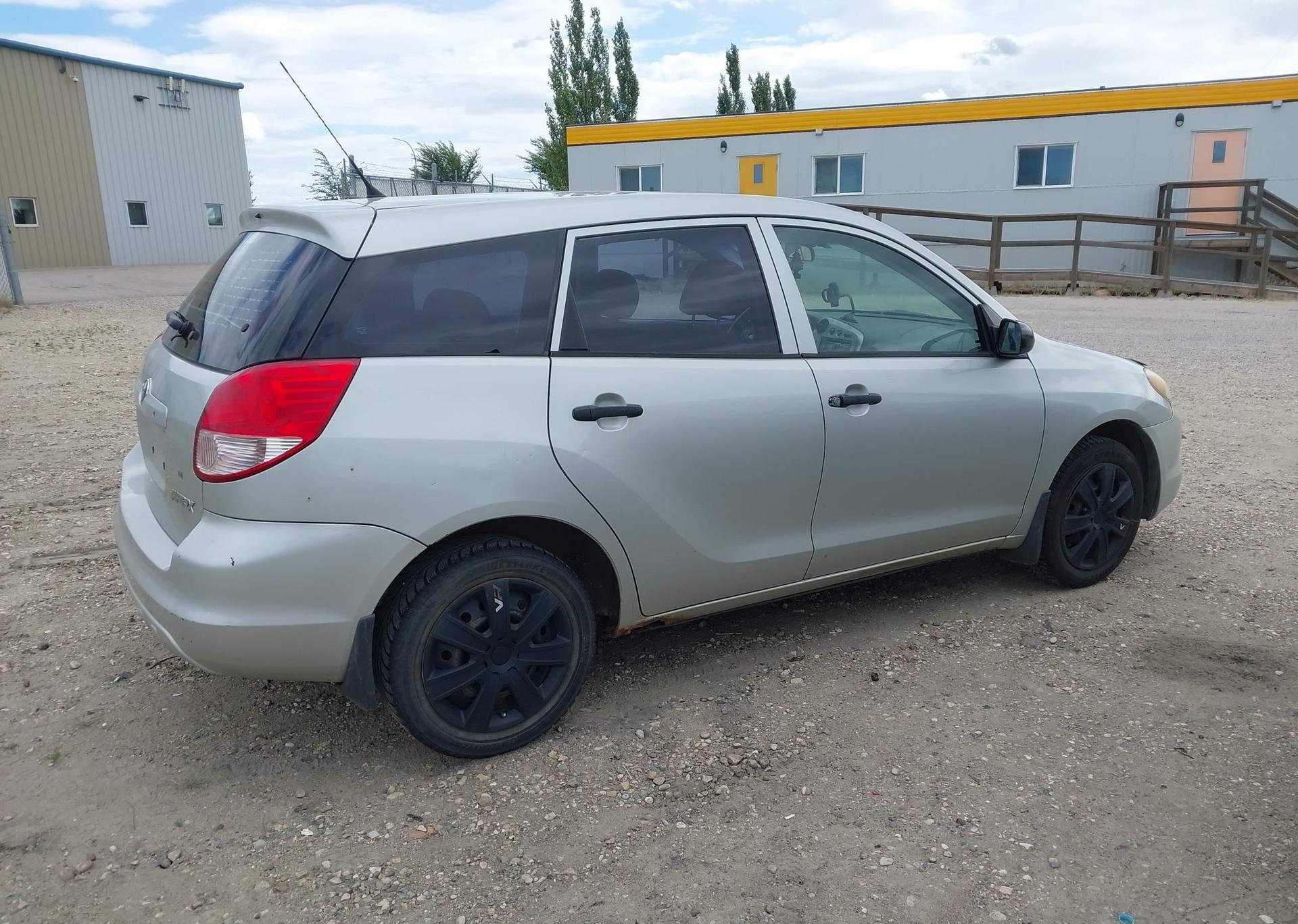 2004 TOYOTA COROLLA MATRIX XR