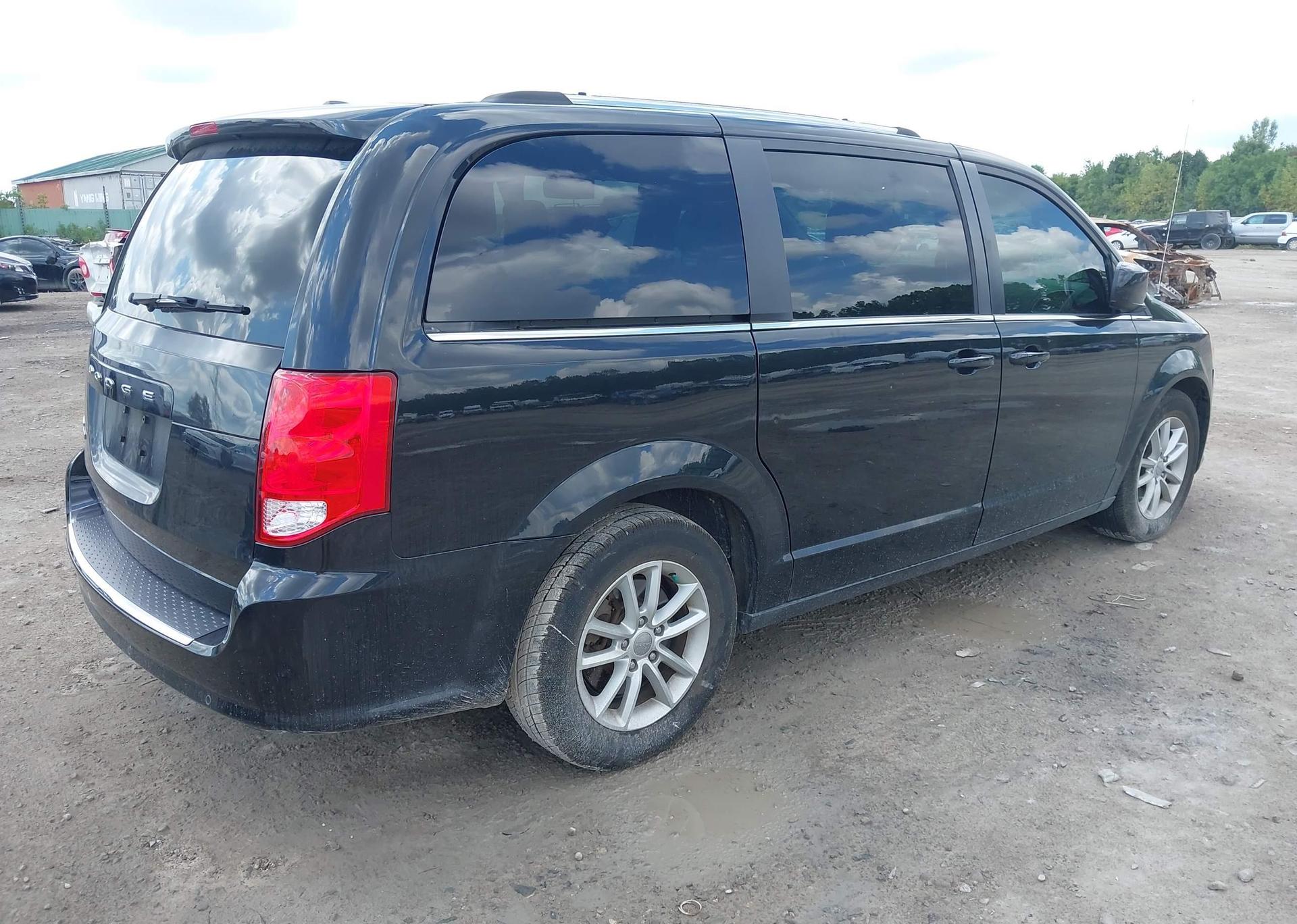 2020 DODGE GRAND CARAVAN SXT