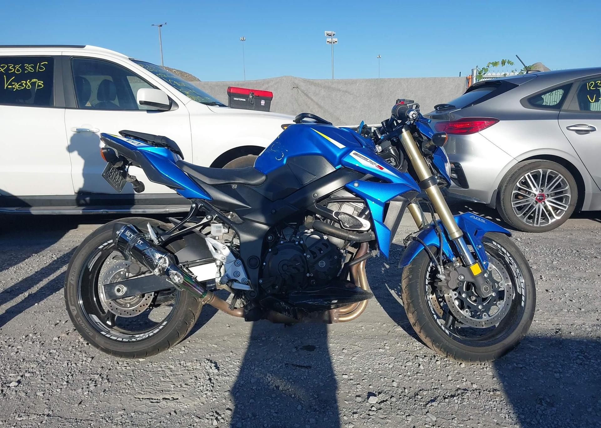 2016 SUZUKI gsx-s750
