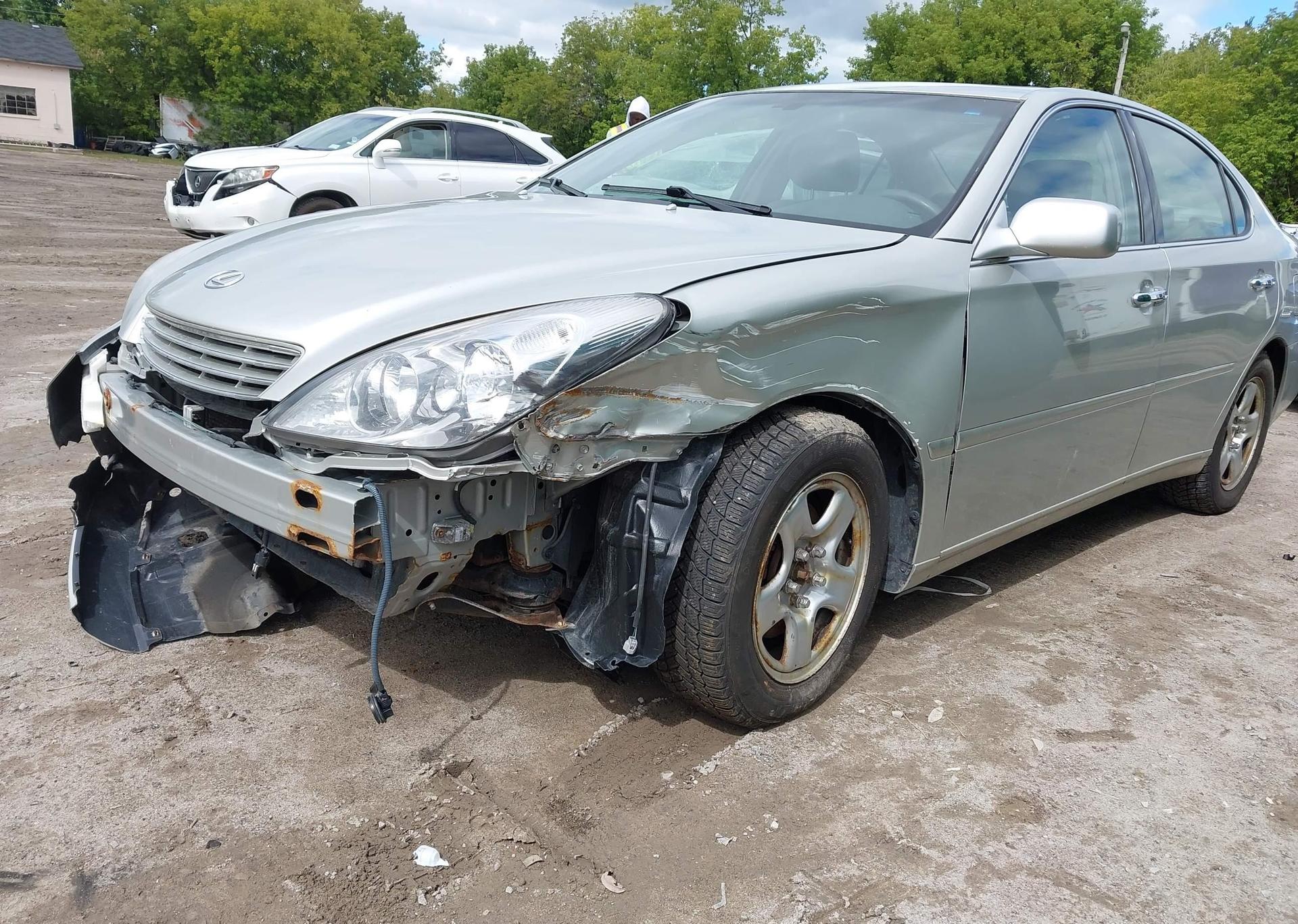 2004 LEXUS ES 330