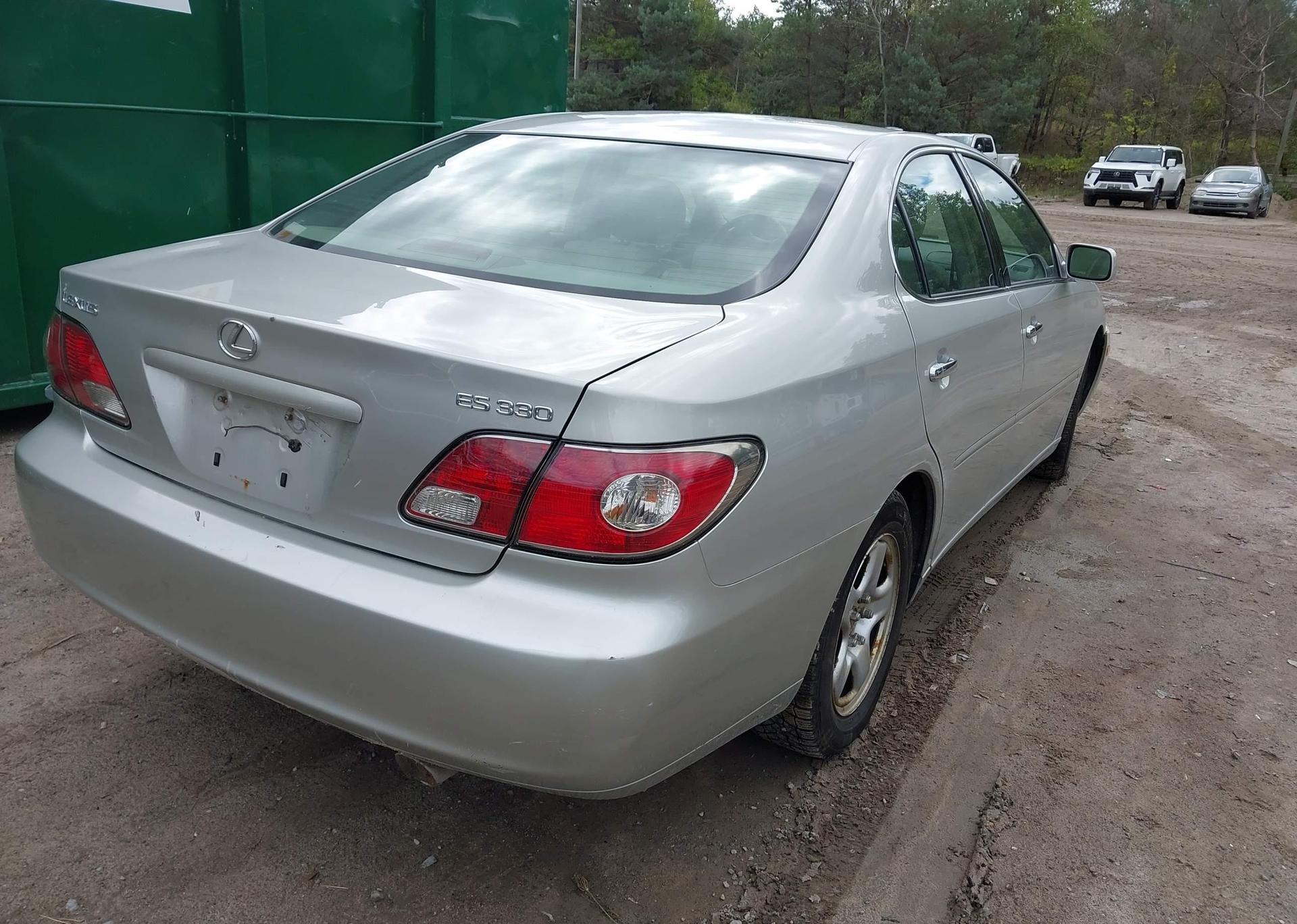 2004 LEXUS ES 330