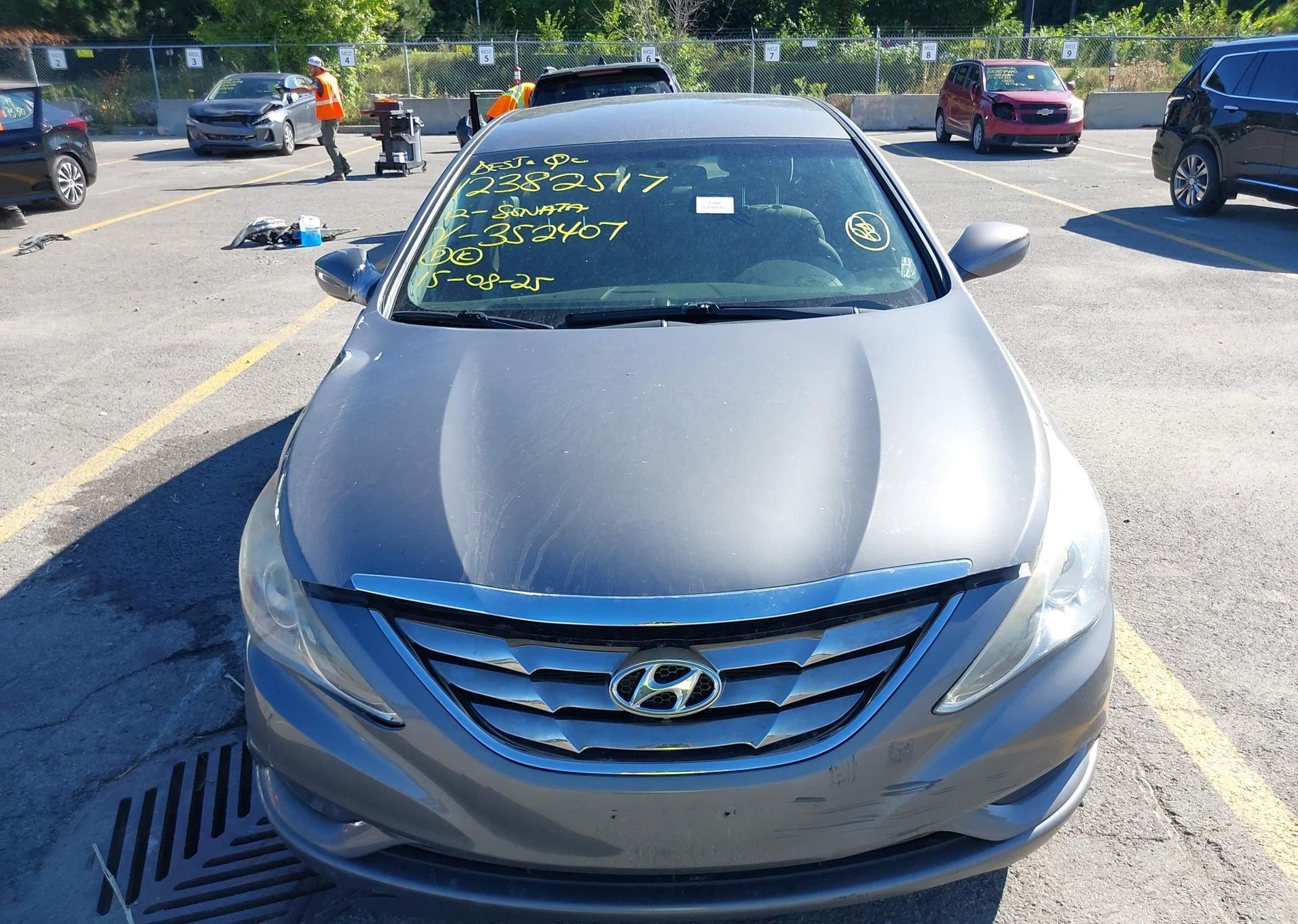 2012 HYUNDAI SONATA