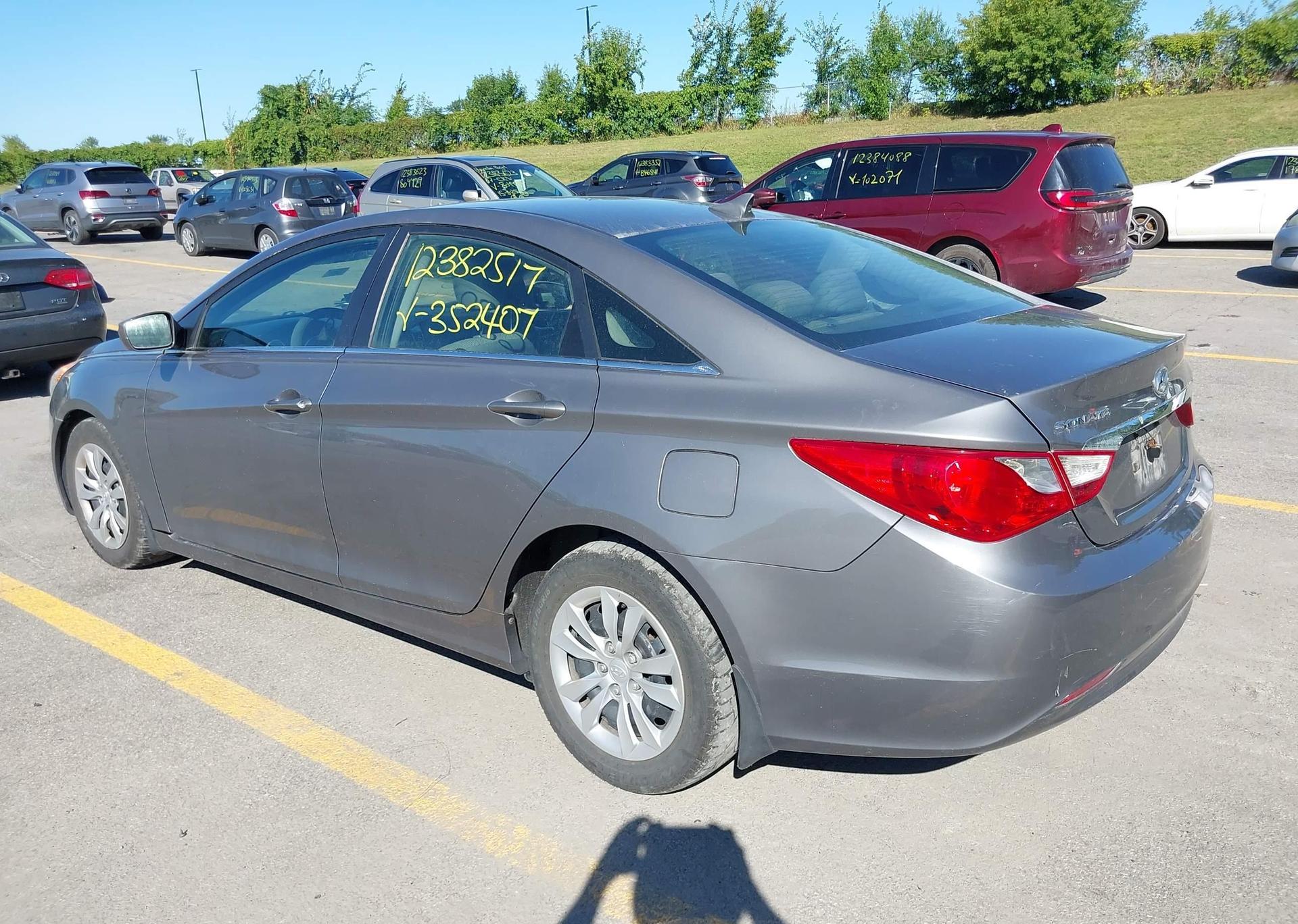 2012 HYUNDAI SONATA