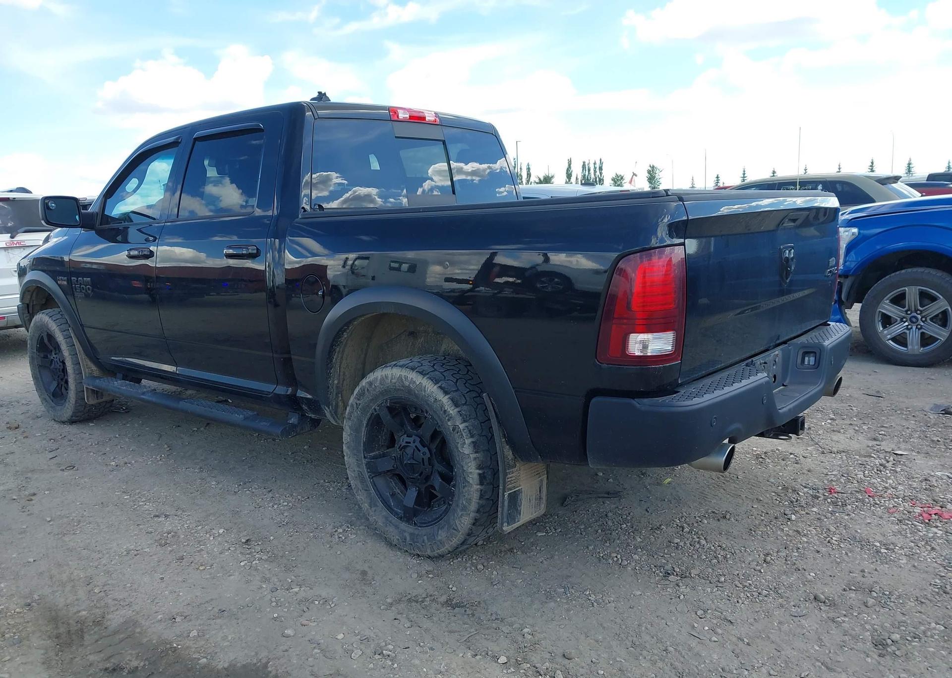 2019 RAM 1500 CLASSIC SLT