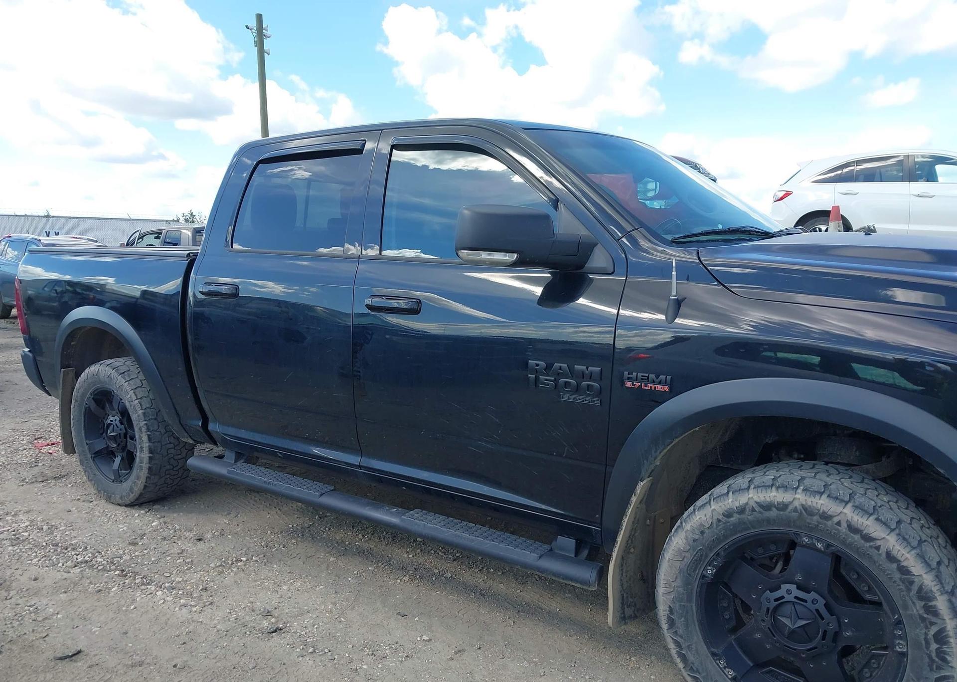 2019 RAM 1500 CLASSIC SLT