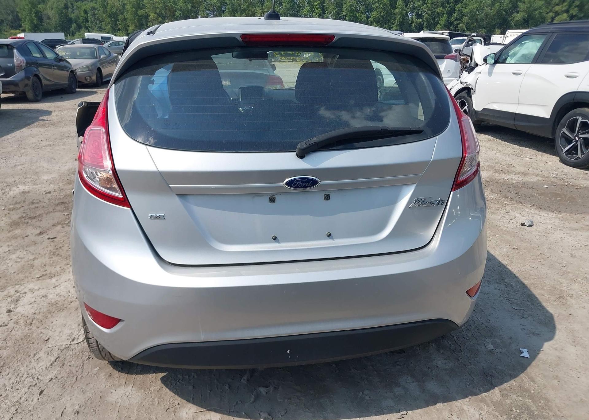 2014 FORD FIESTA SE