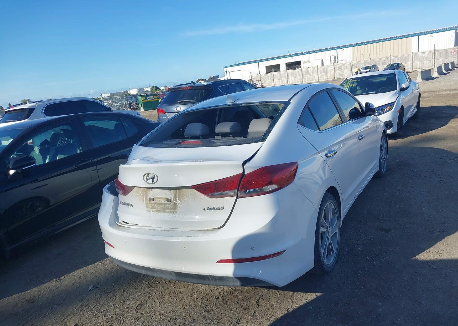 2017 HYUNDAI ELANTRA SE