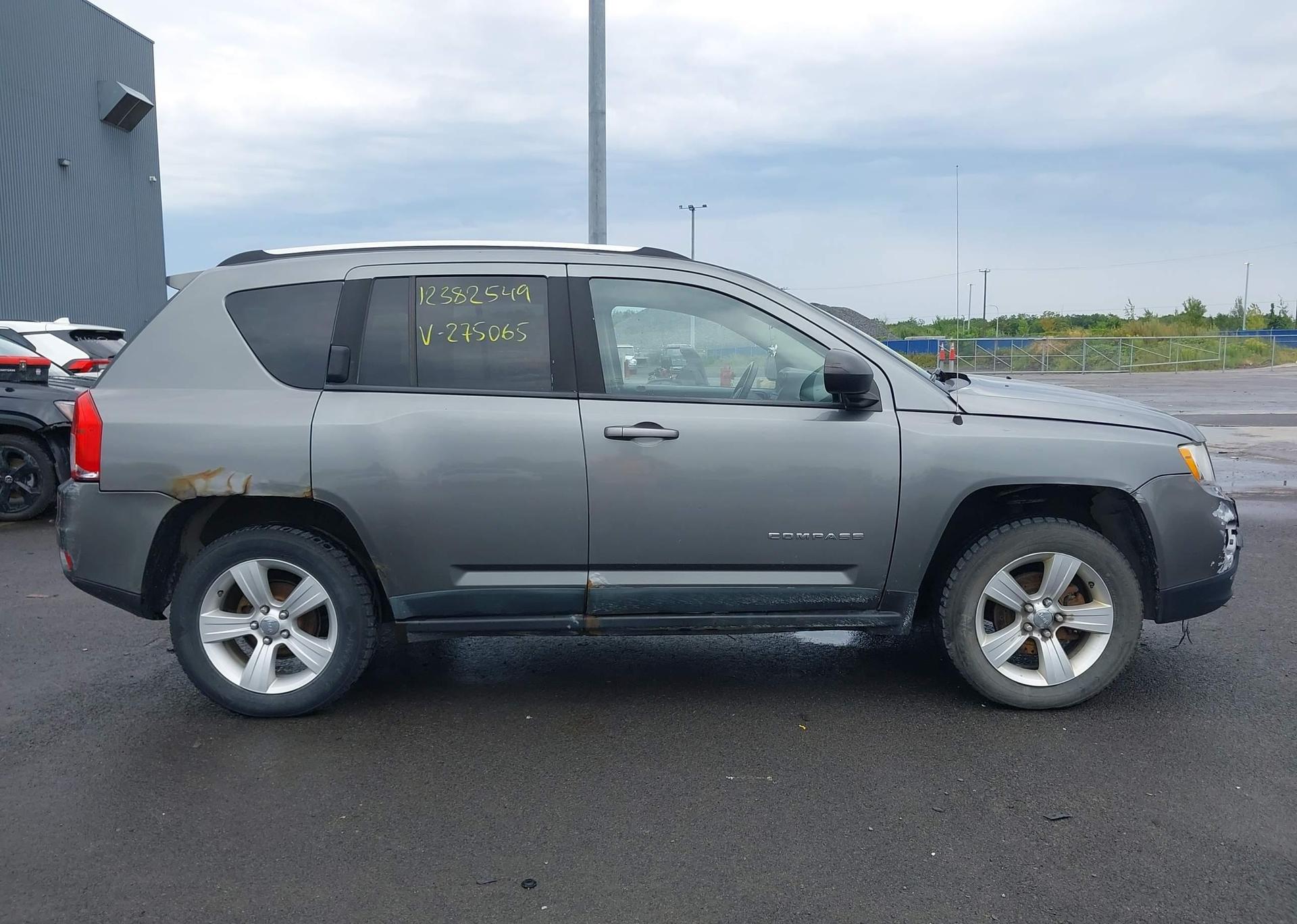2011 JEEP COMPASS