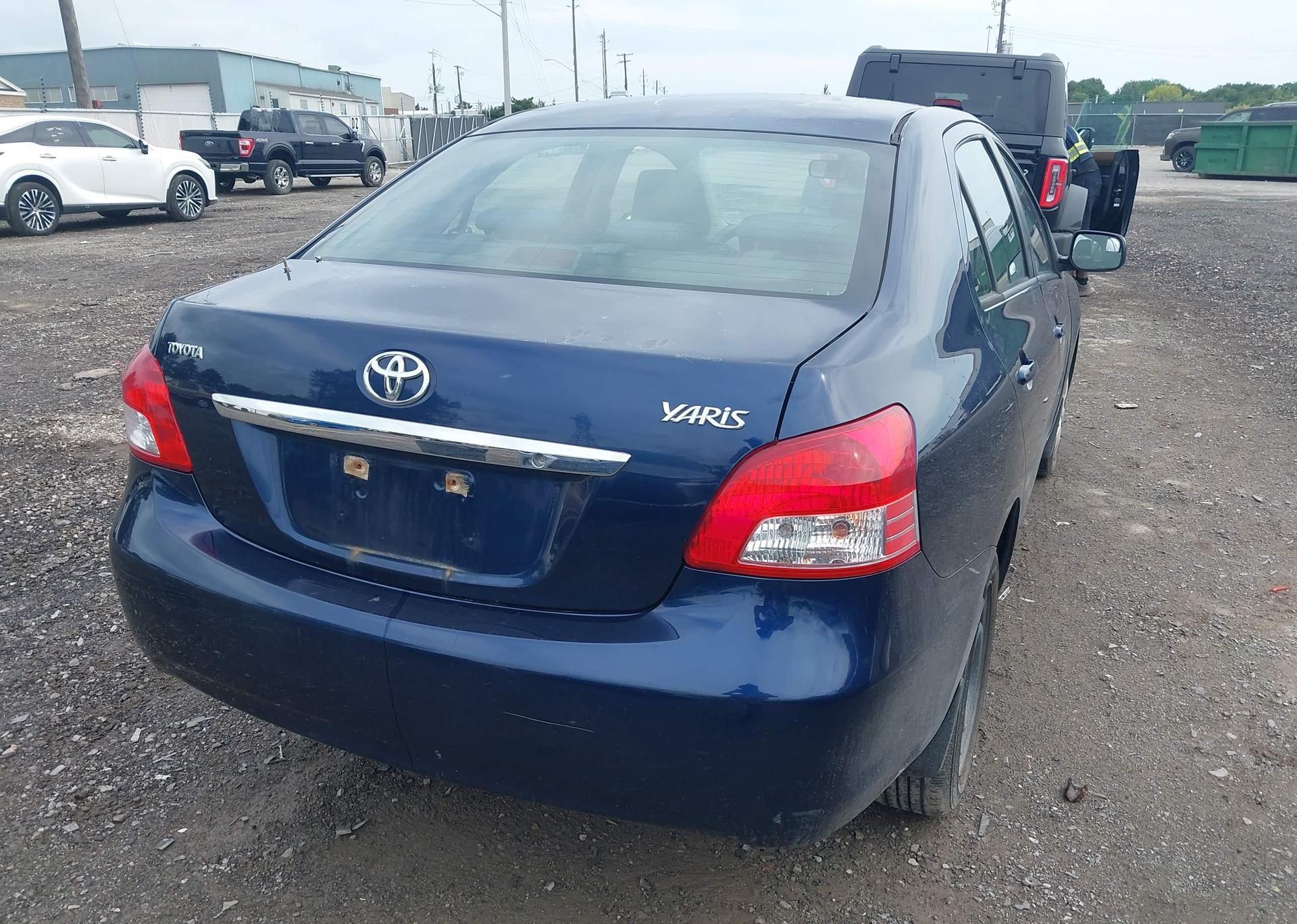 2008 TOYOTA YARIS