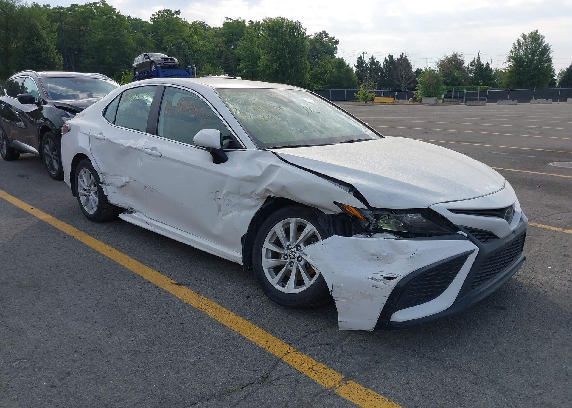 2024 TOYOTA CAMRY SE NIGHT SHADE