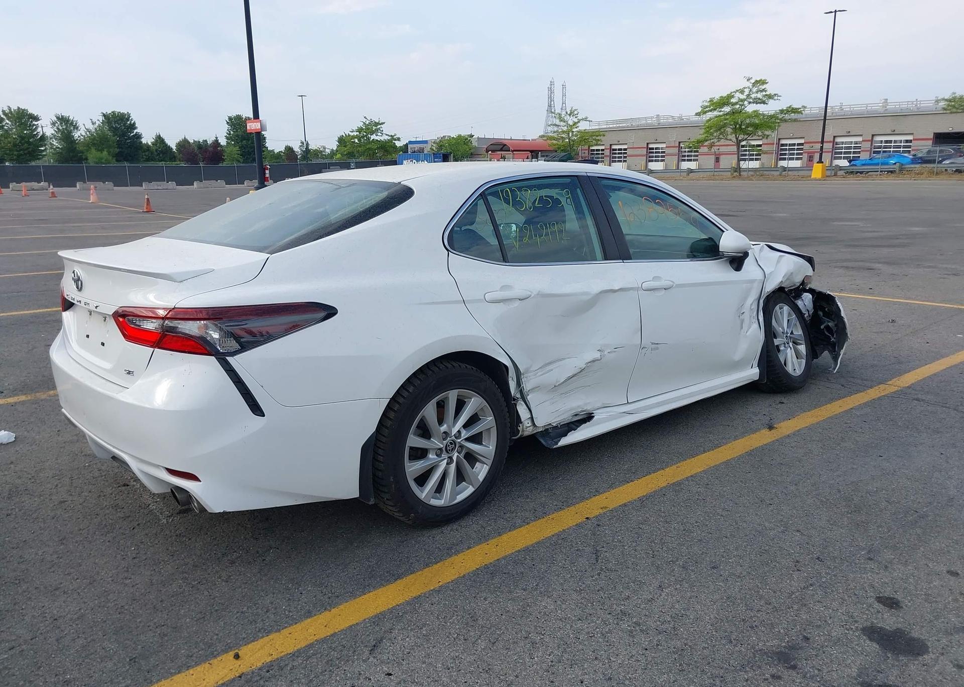 2024 TOYOTA CAMRY SE NIGHT SHADE