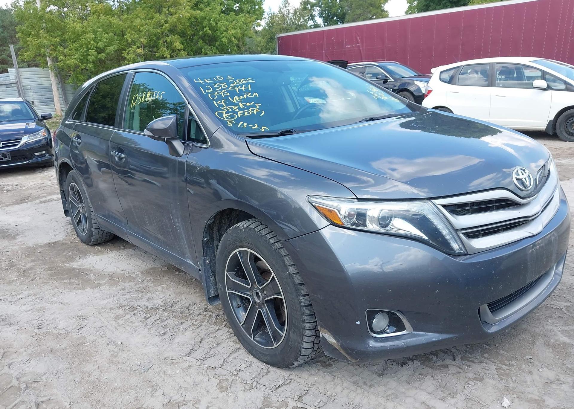 2014 TOYOTA VENZA