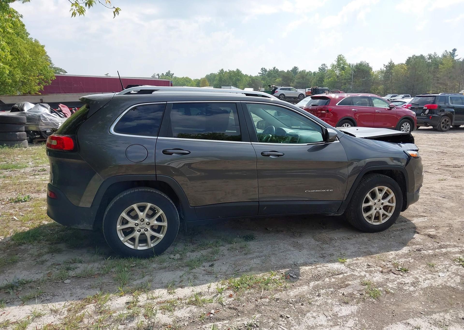 2017 JEEP CHEROKEE LATITUDE
