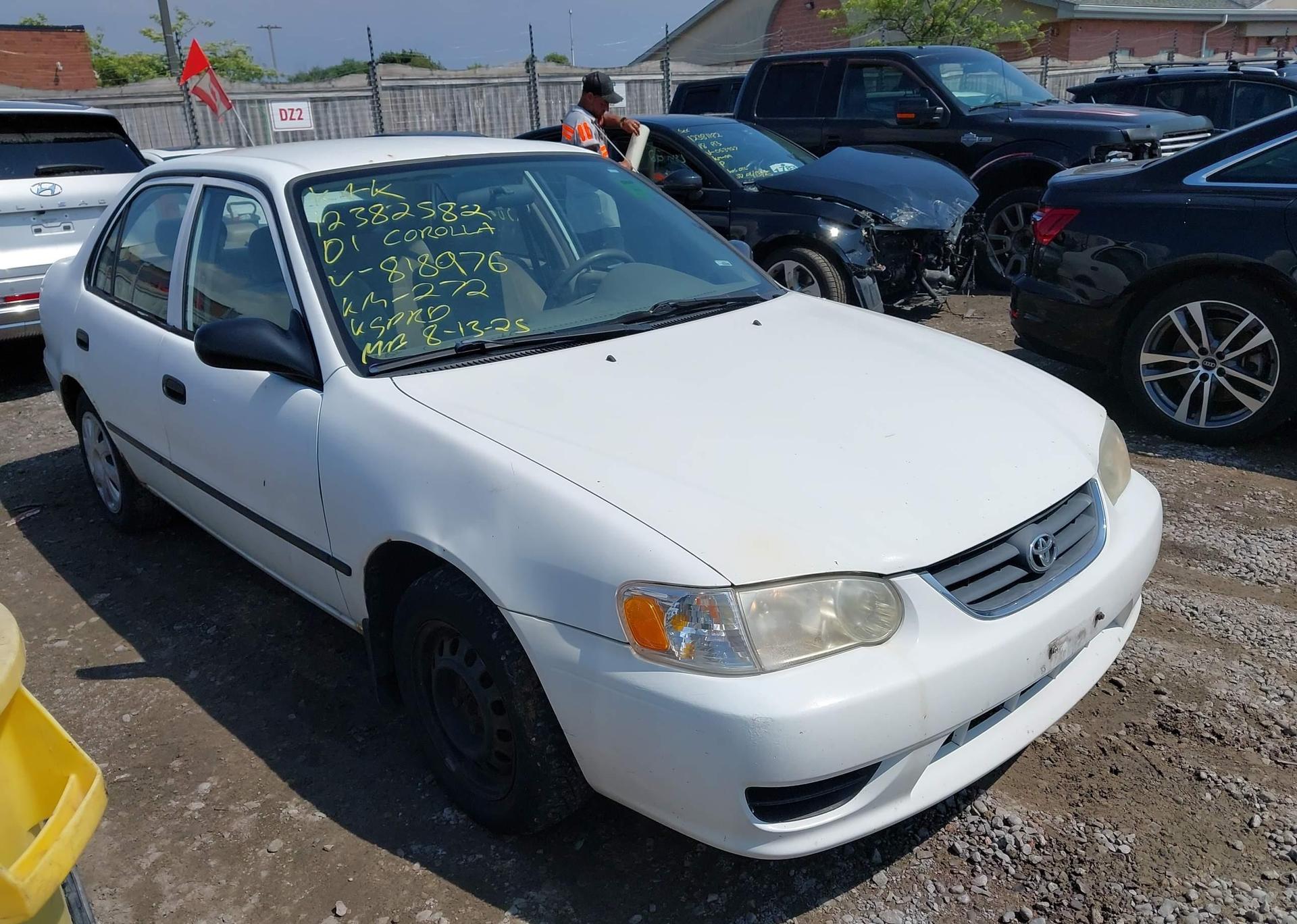 2001 TOYOTA COROLLA CE