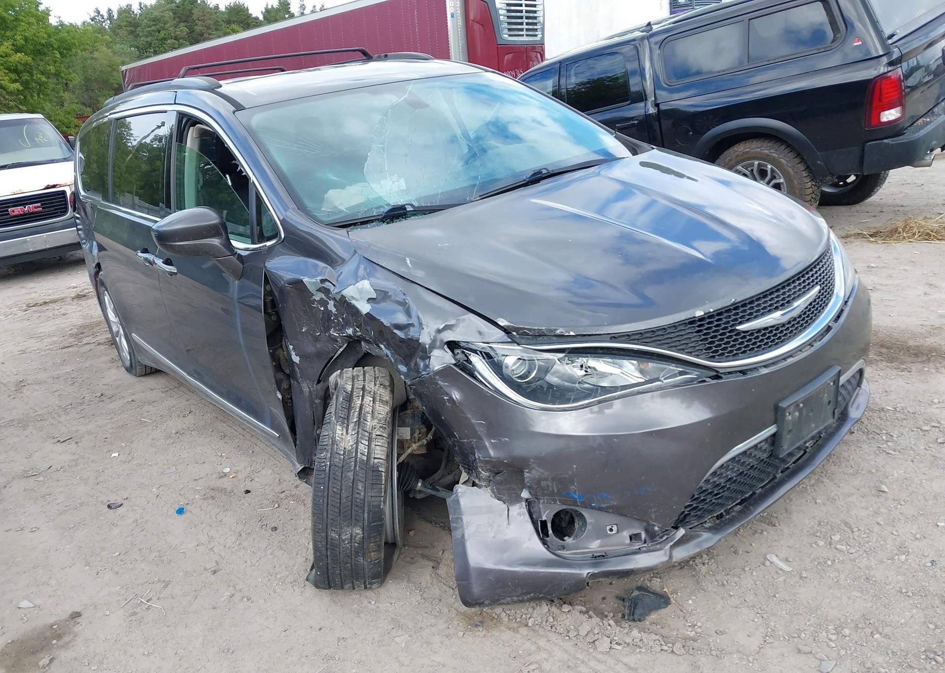2017 CHRYSLER PACIFICA TOURING L