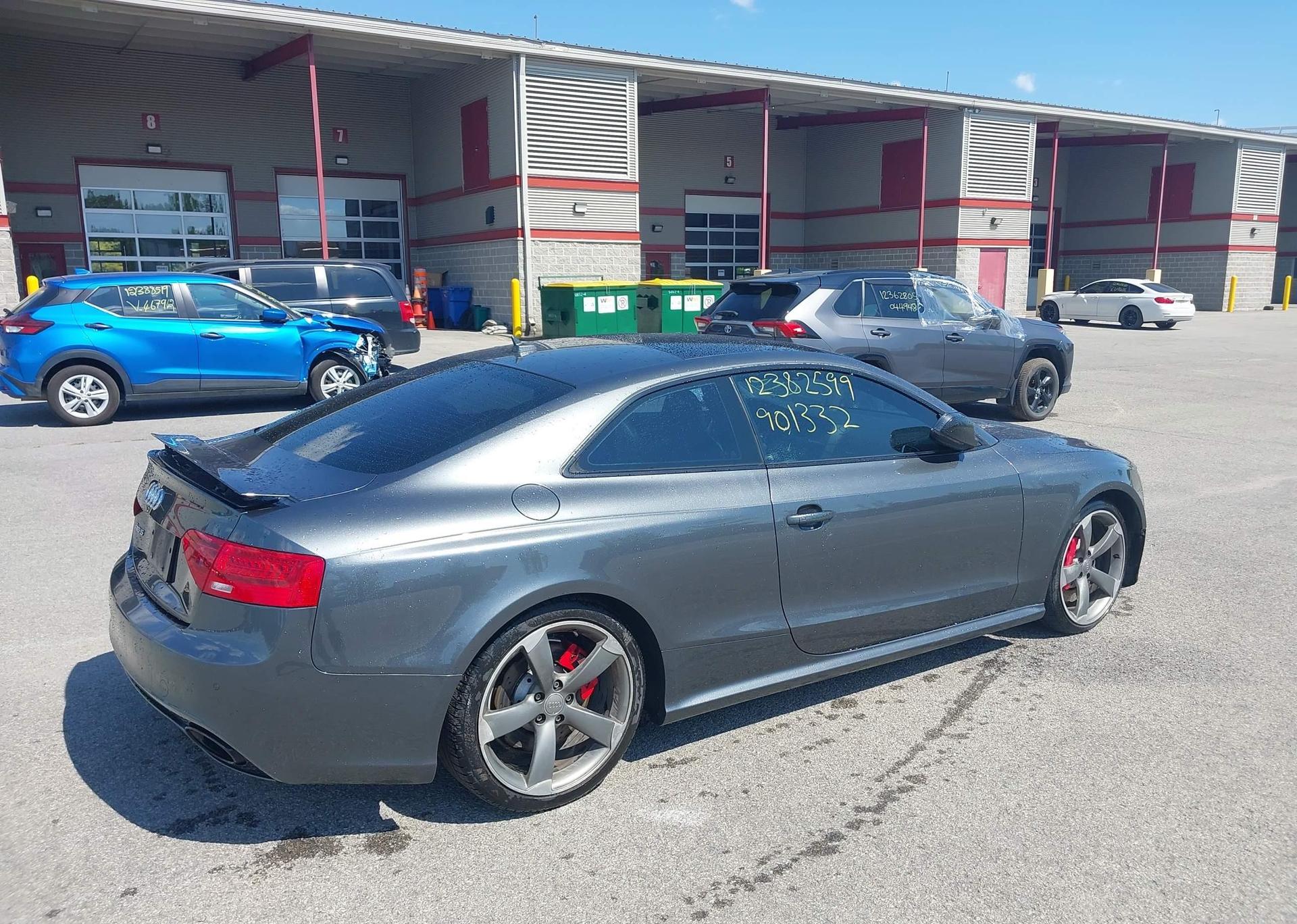 2015 AUDI RS5