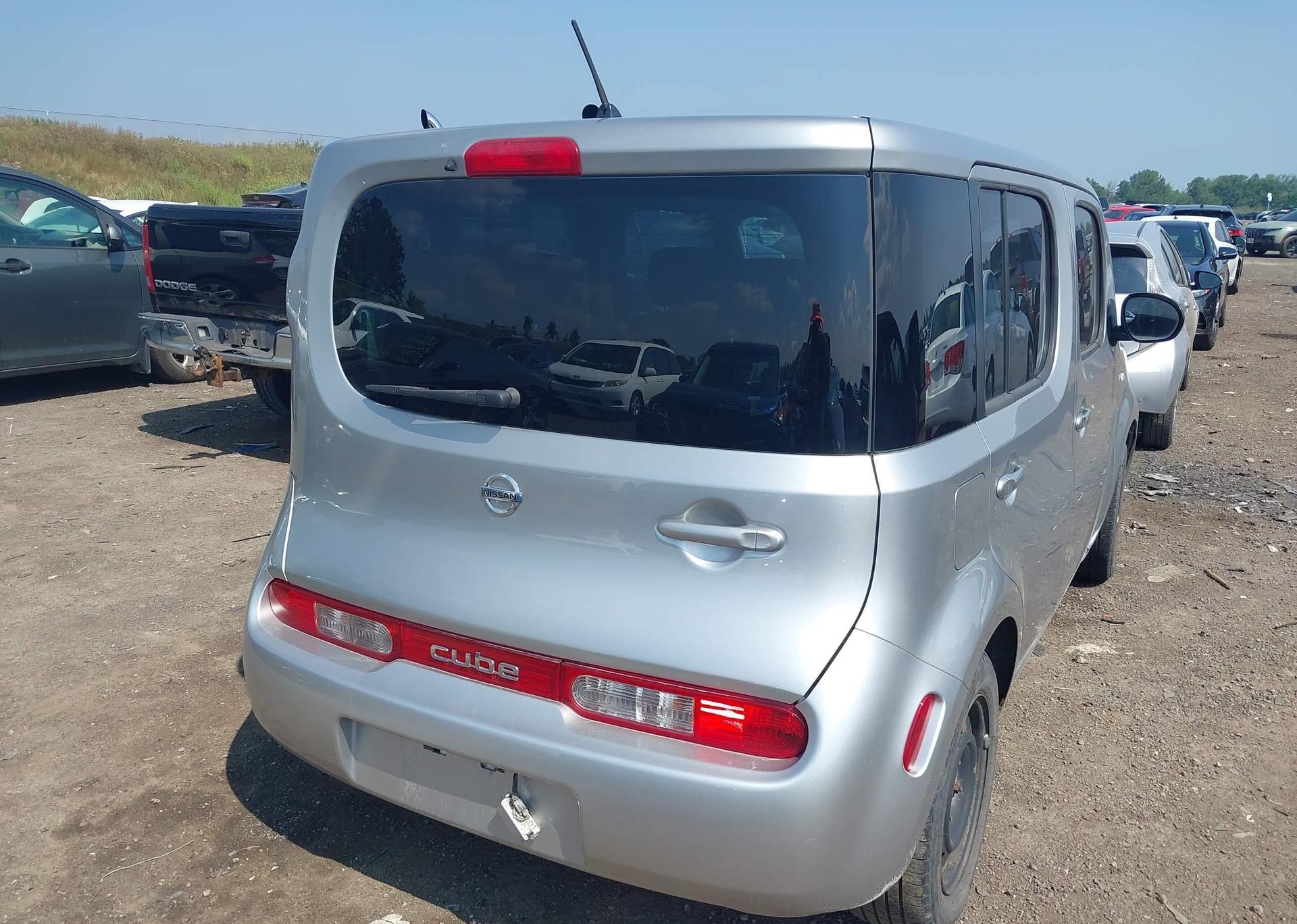 2009 NISSAN CUBE S