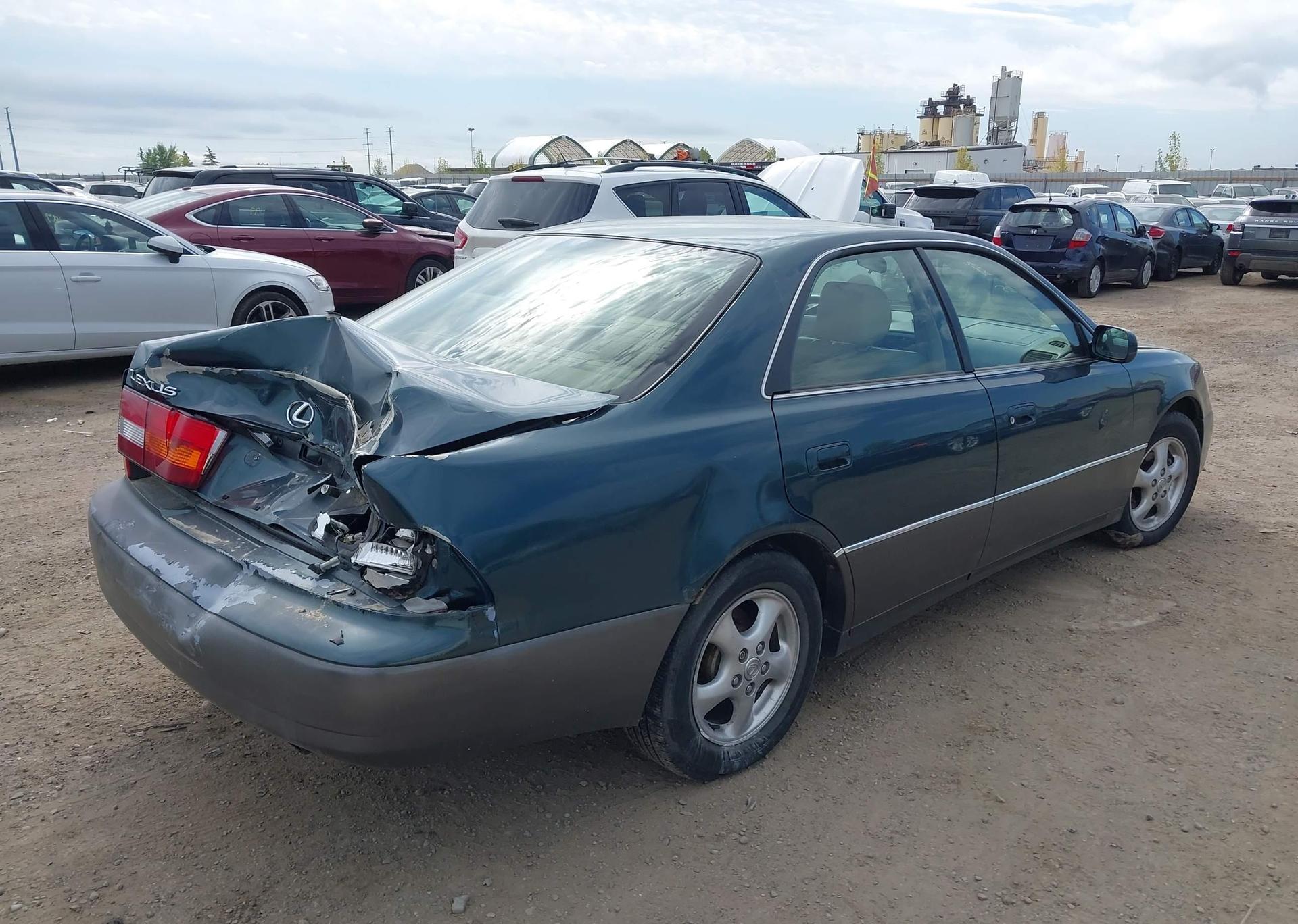 1998 LEXUS ES 300