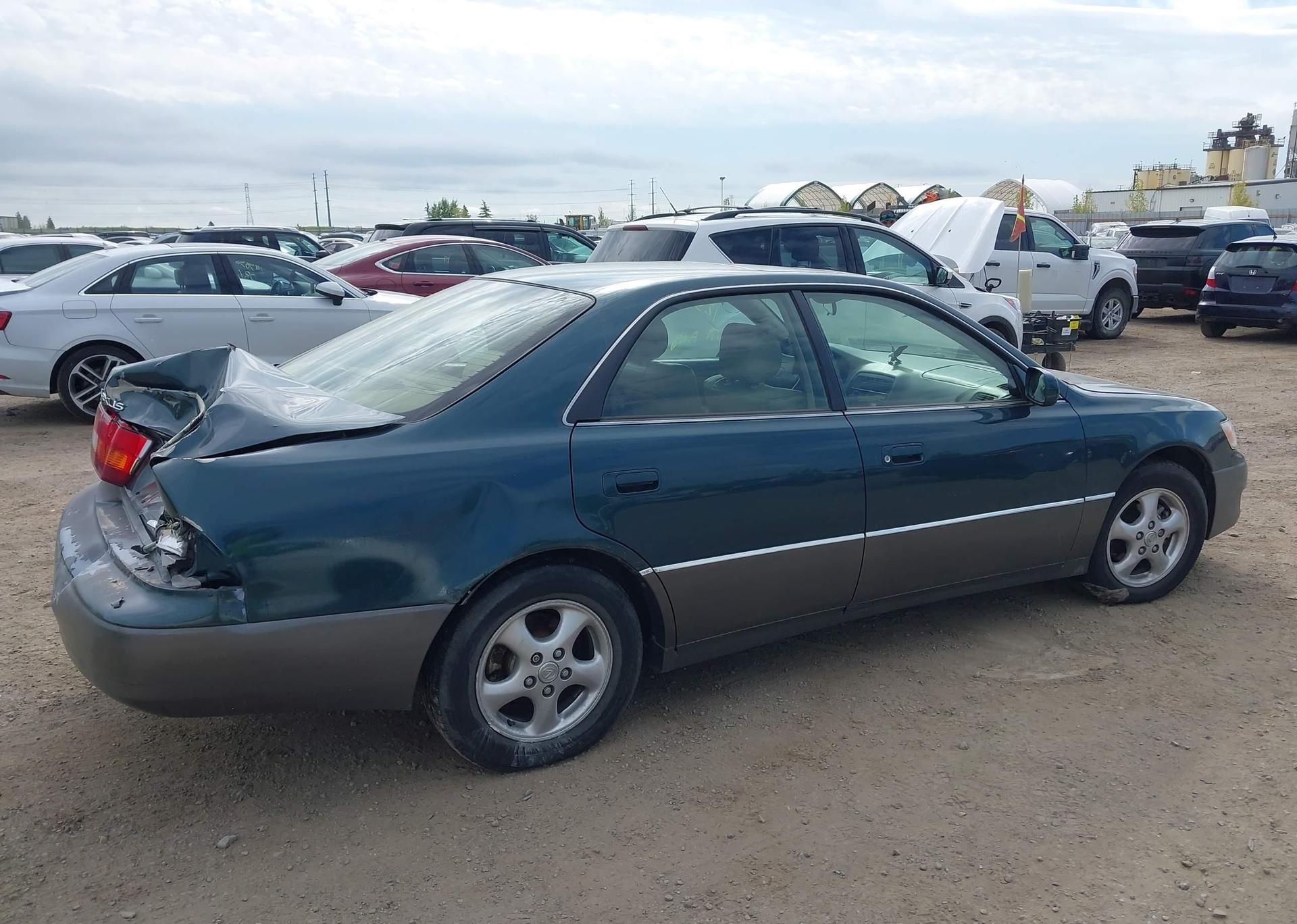 1998 LEXUS ES 300