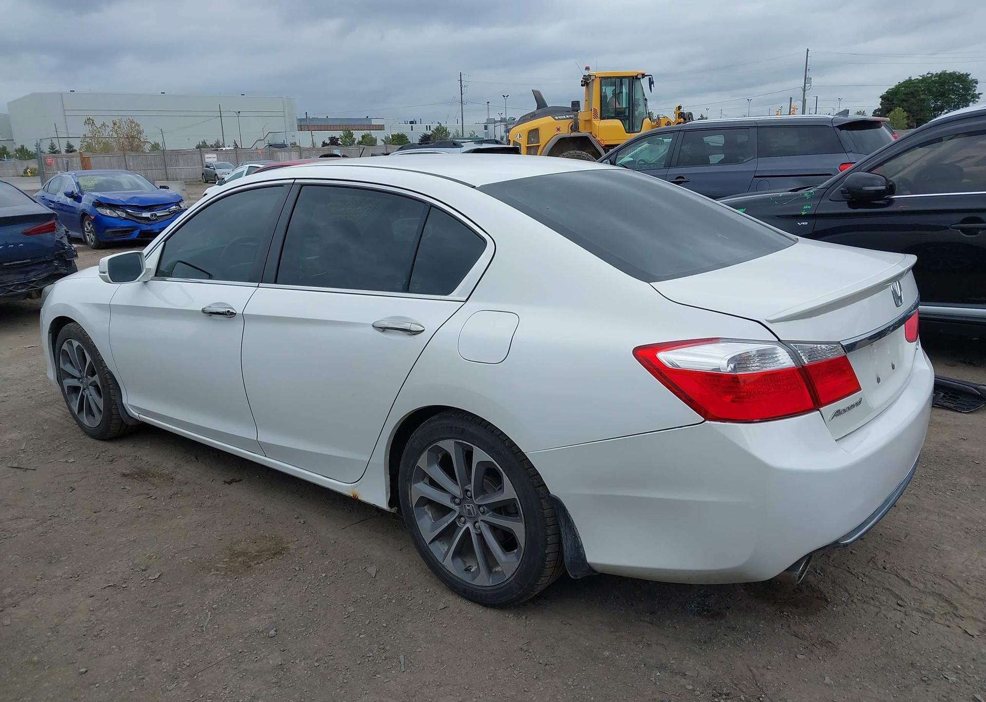 2013 HONDA ACCORD SPORT